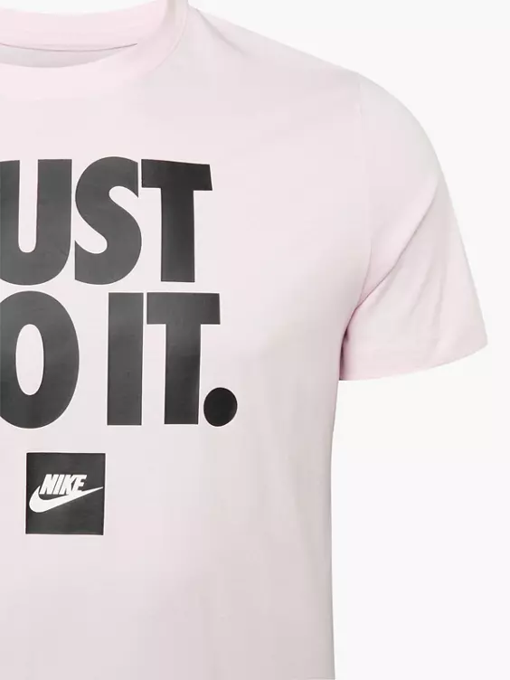 Nike T-Shirt