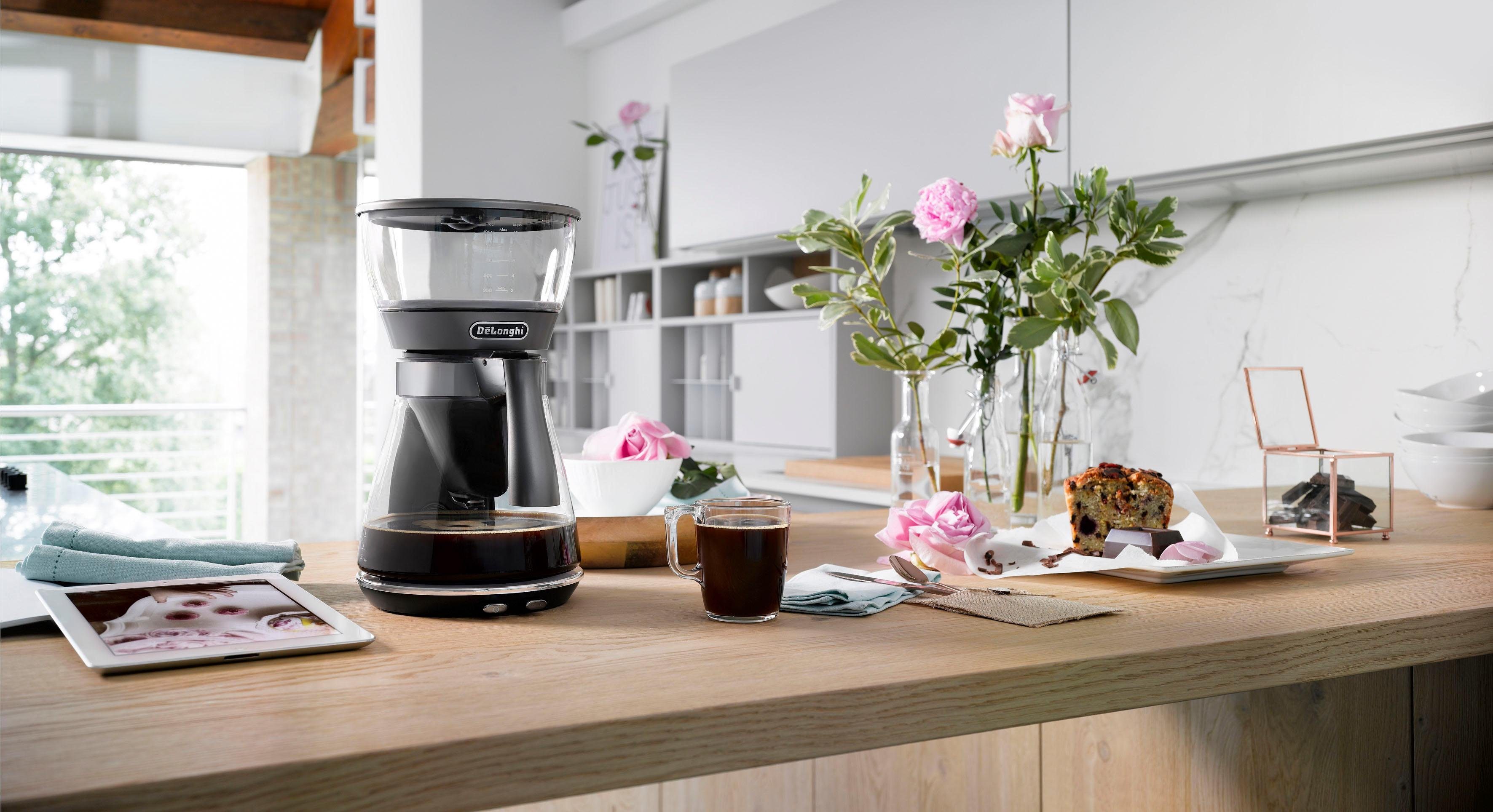 De'Longhi Filterkaffeemaschine Clessidra ICM 17210, 1,25l Kaffeekanne, Papierfilter, nach zertifiziertem ECBE Standard