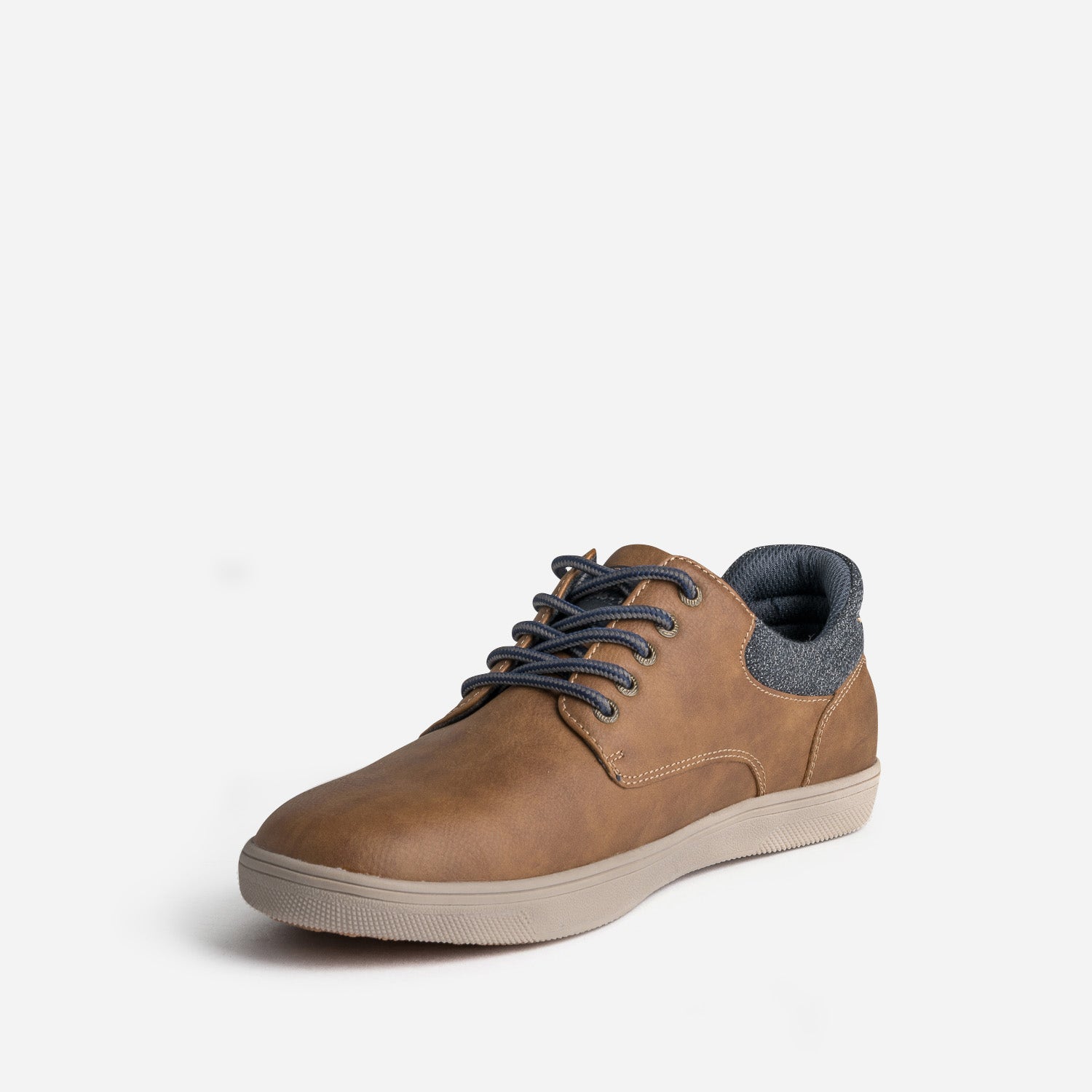 Tennis cognac détail textile chiné