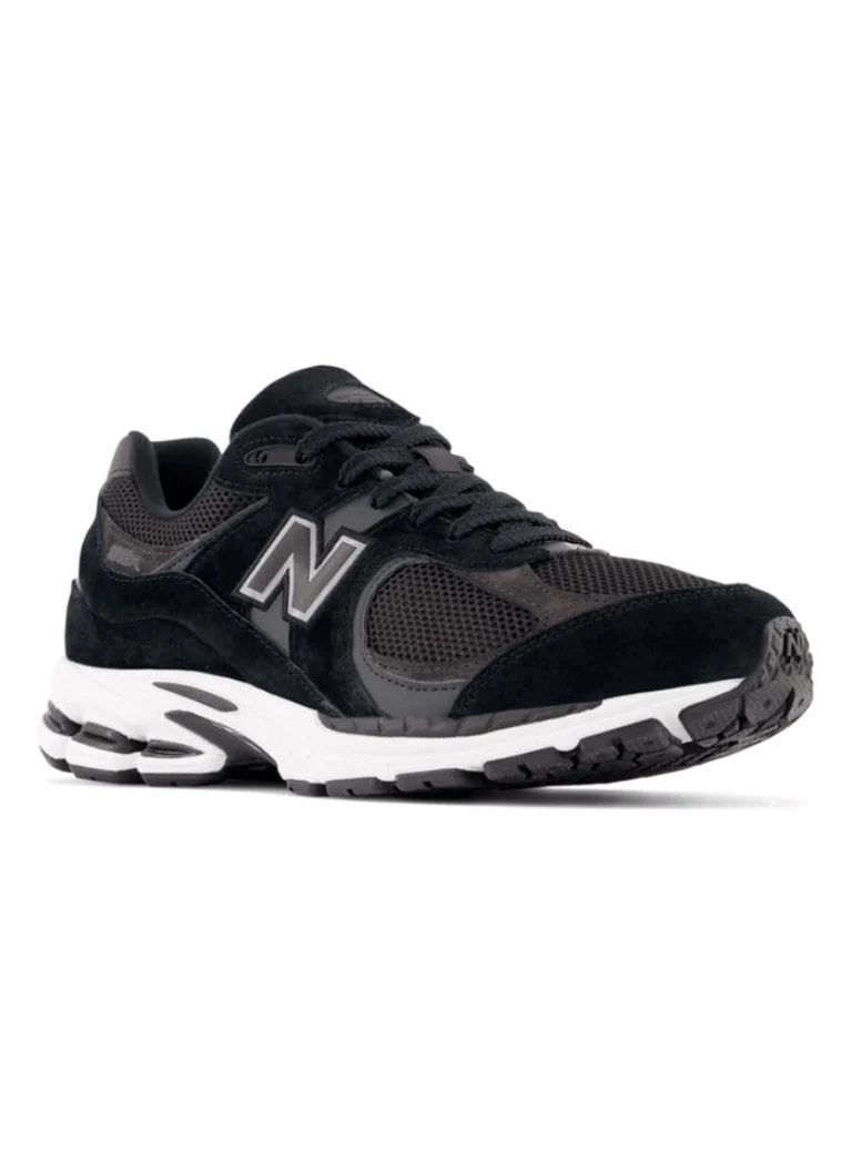 New Balance 2002R kedas ar zamšādas detaļām
