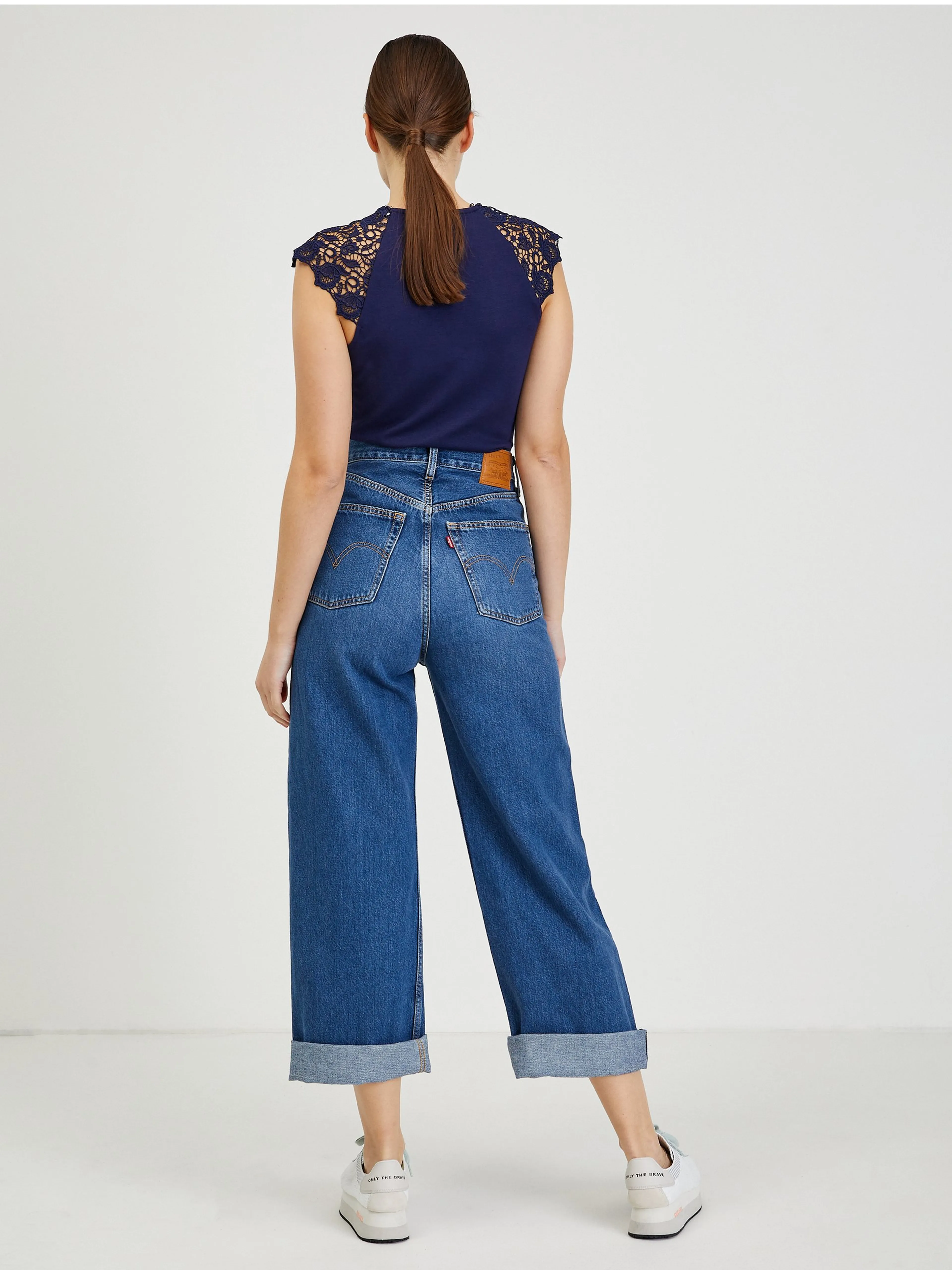 Dunkelblaues Damen T-Shirt mit Spitze ORSAY