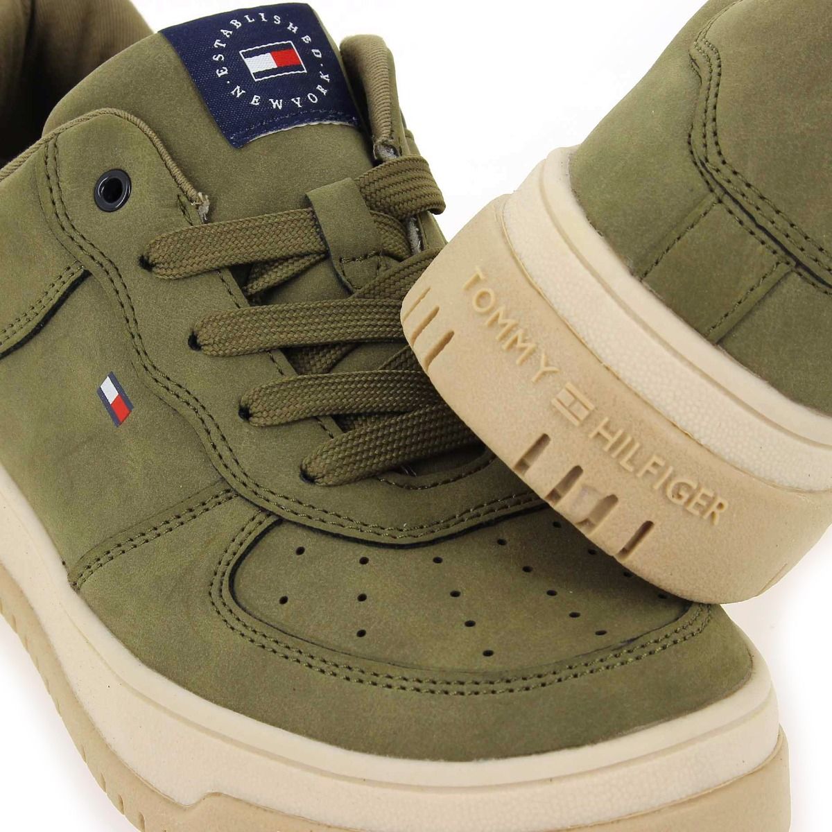 Tommy Hilfiger  32478 - kaki