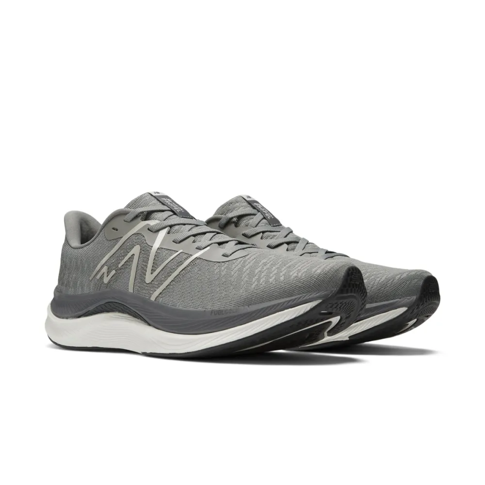 New Balance FuelCell Propel v4 MFCPRCG4 / grau