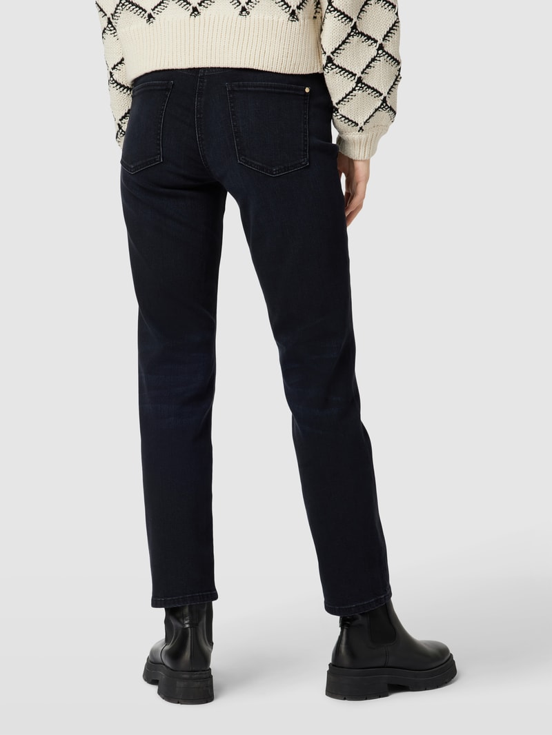 Jeans in verkürzter Passform in schwarz