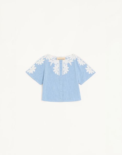 Camisa jeans bordada azul-clara