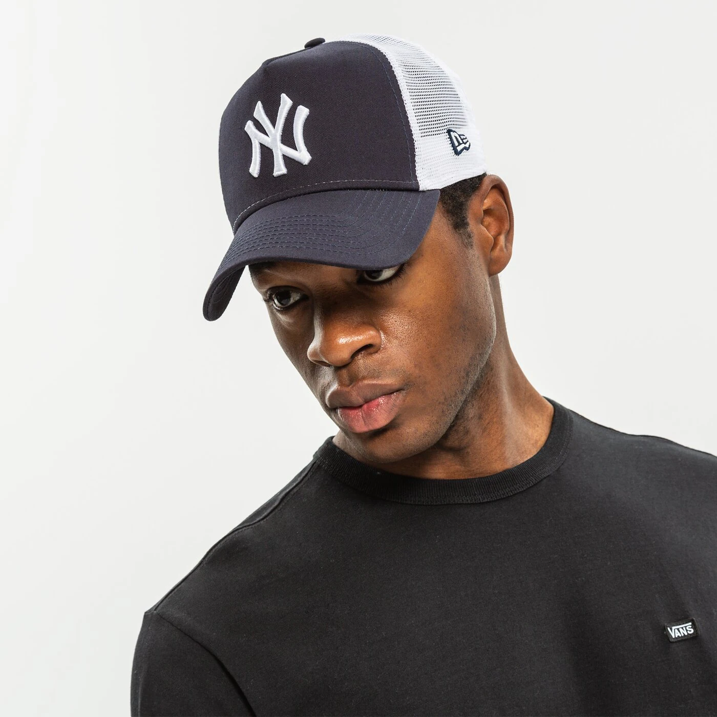 NEW ERA MÜTZE CLEAN TRUCKER NYY NAVY NEW YORK YANKEES NVY Dunkelblau