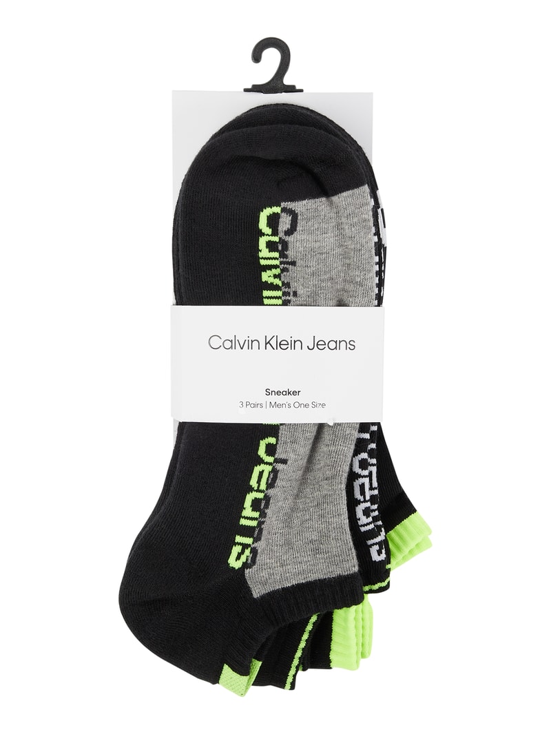 Sneakersocken mit Stretch-Anteil im 3er-Pack in black