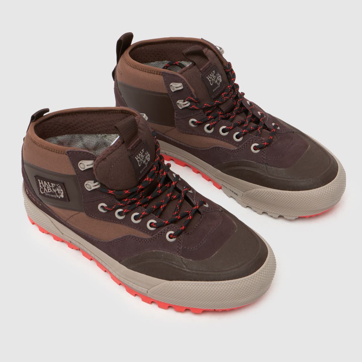 Vans – MTE – Half Cab Gore-Tex – Bruna, flerfärgade sneakers