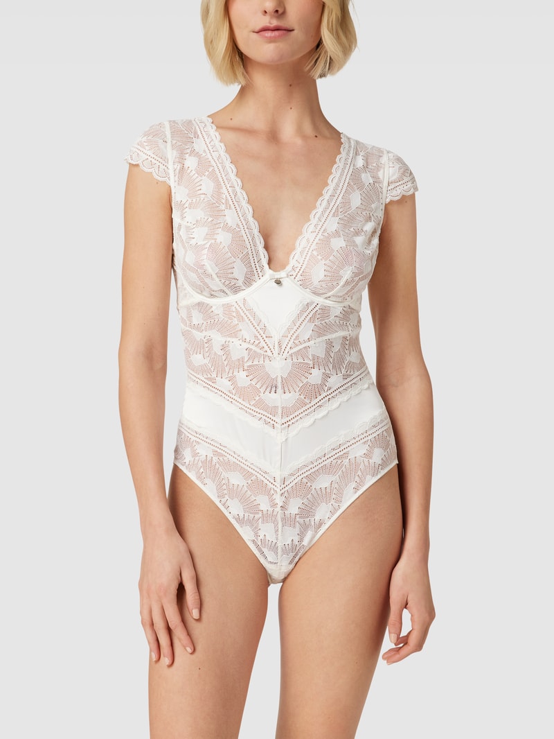Body mit Spitzenbesatz Modell 'Adele' in offwhite