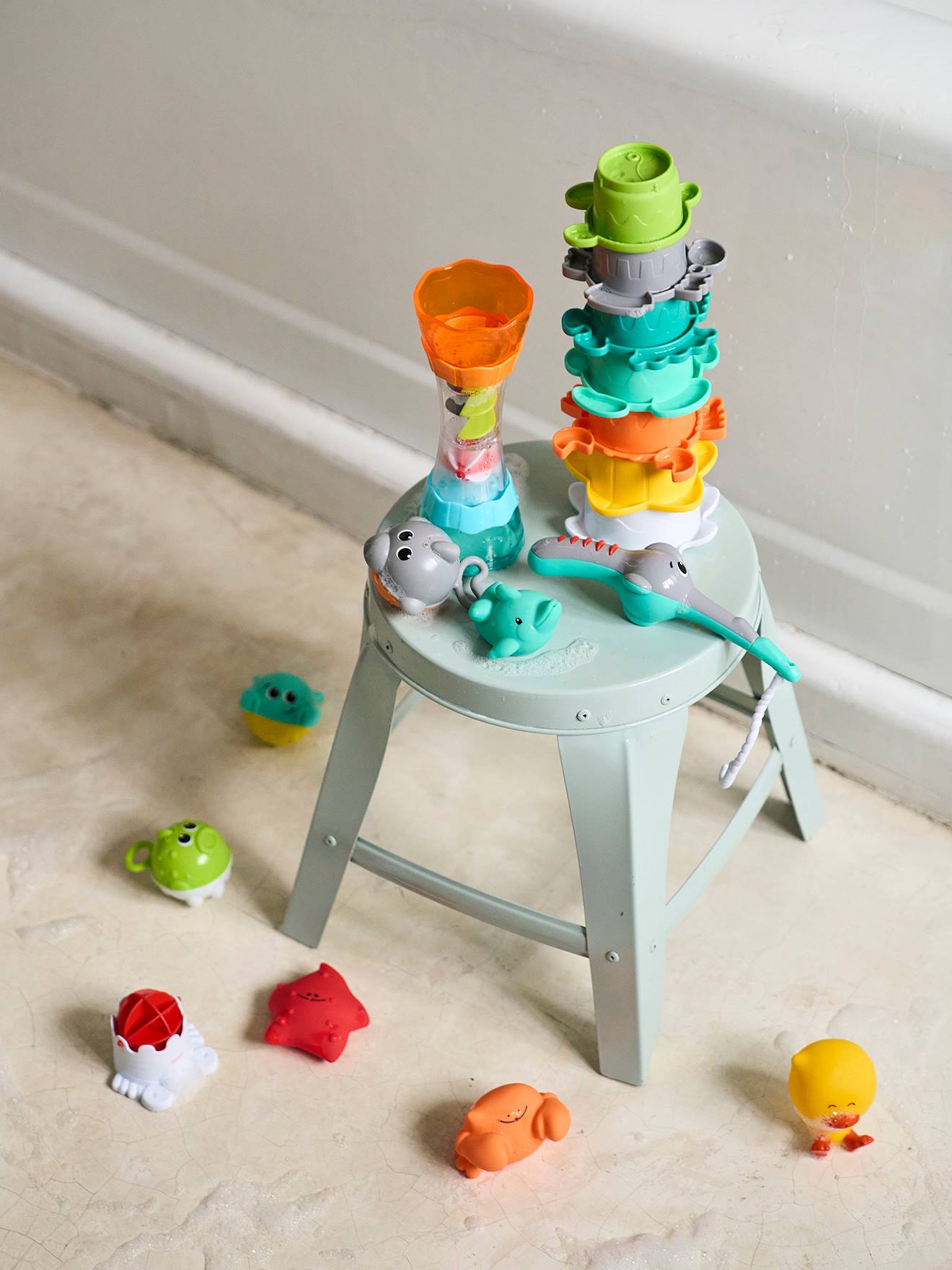 Infantino Badewannen-Set, 16 Teile INFANTINO - mehrfarbig