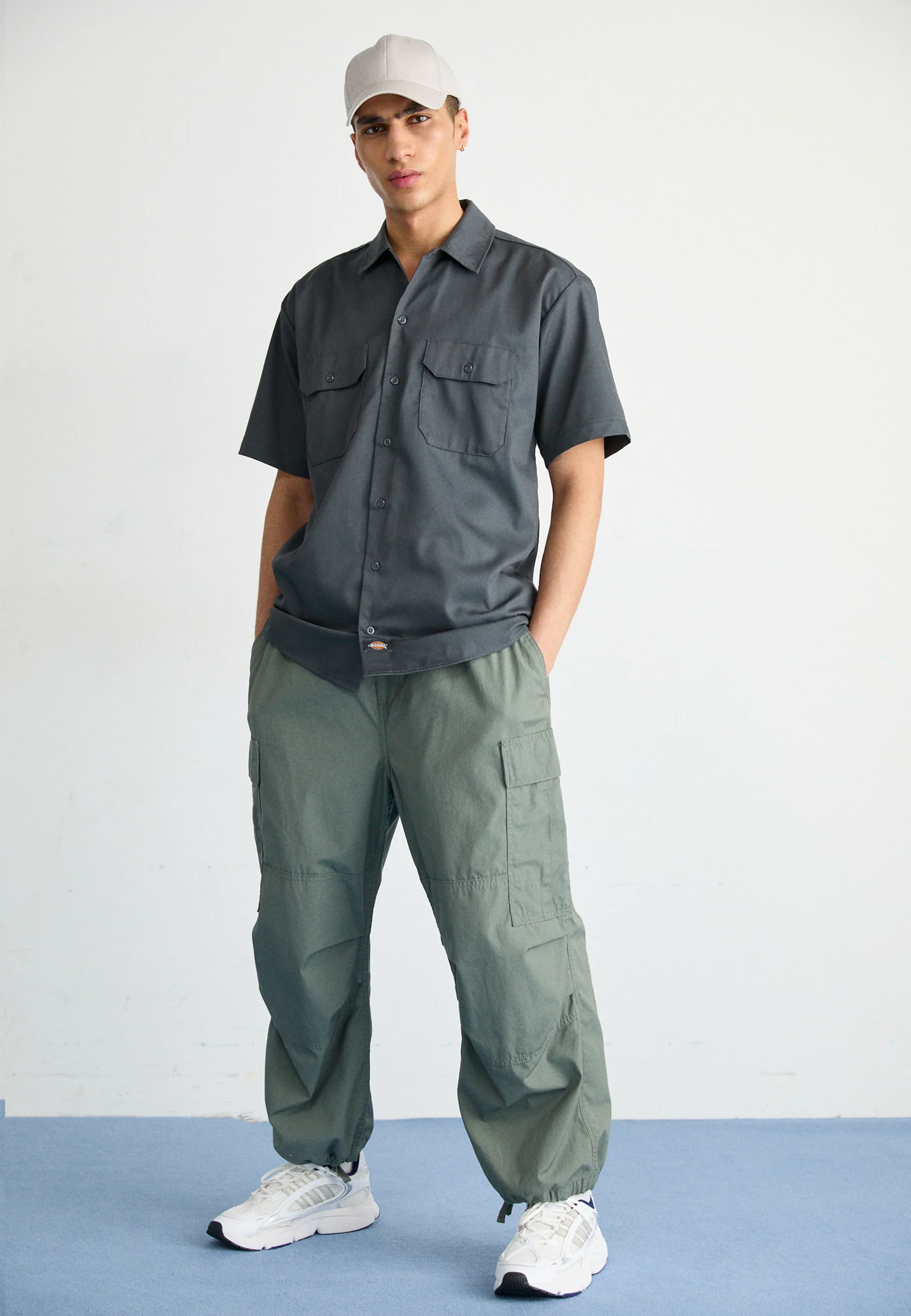 adidas Originals OZMILLEN UNISEX - Zapatillas bajas