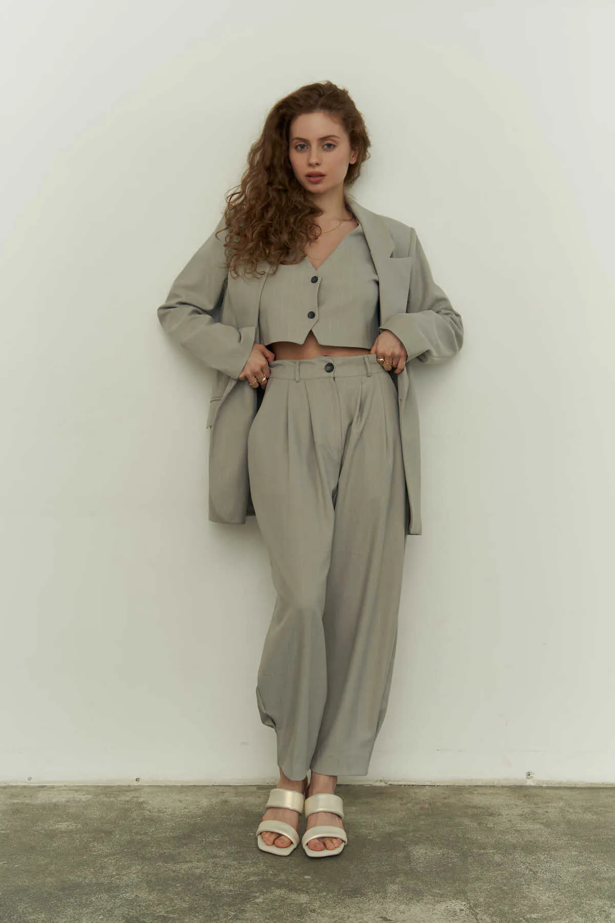 MCLLCTN  Graues Dreierjacken-Set für Damen von Polly