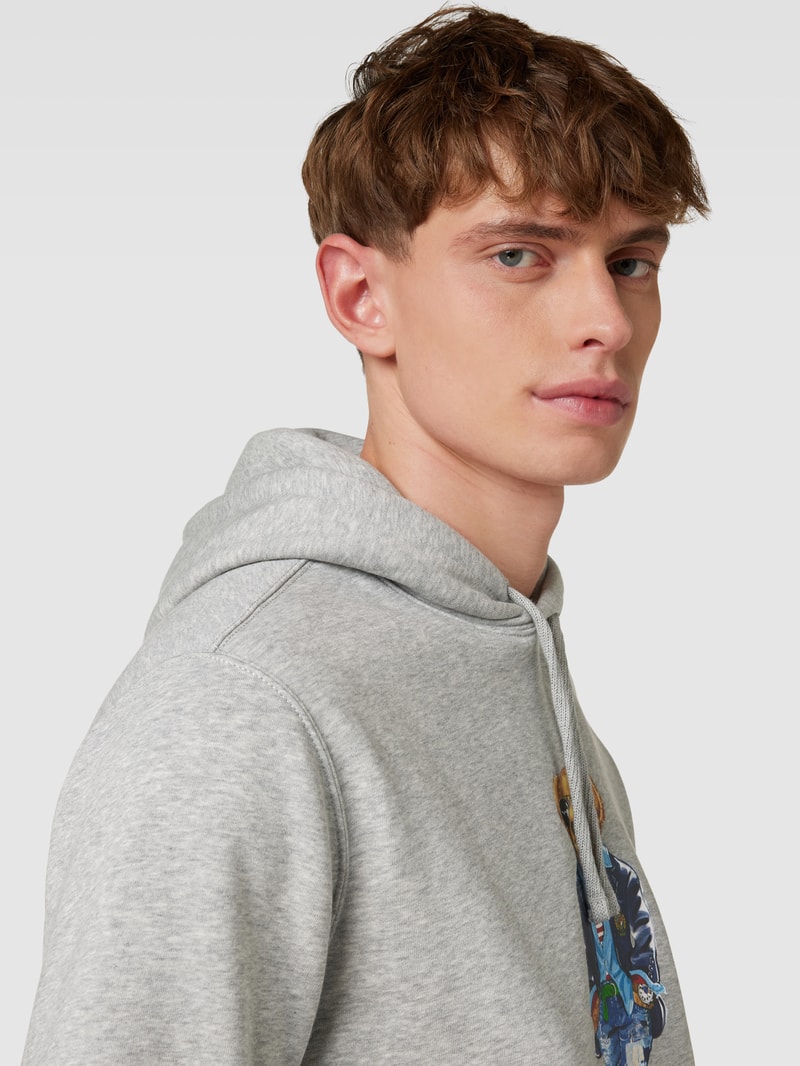 Hoodie mit Motiv-Print in mittelgrau