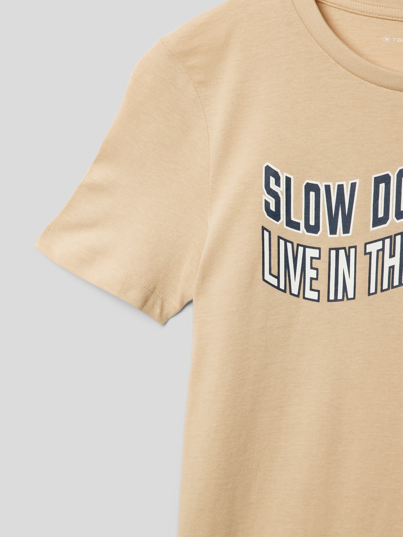 T-Shirt mit Statement-Print in camel