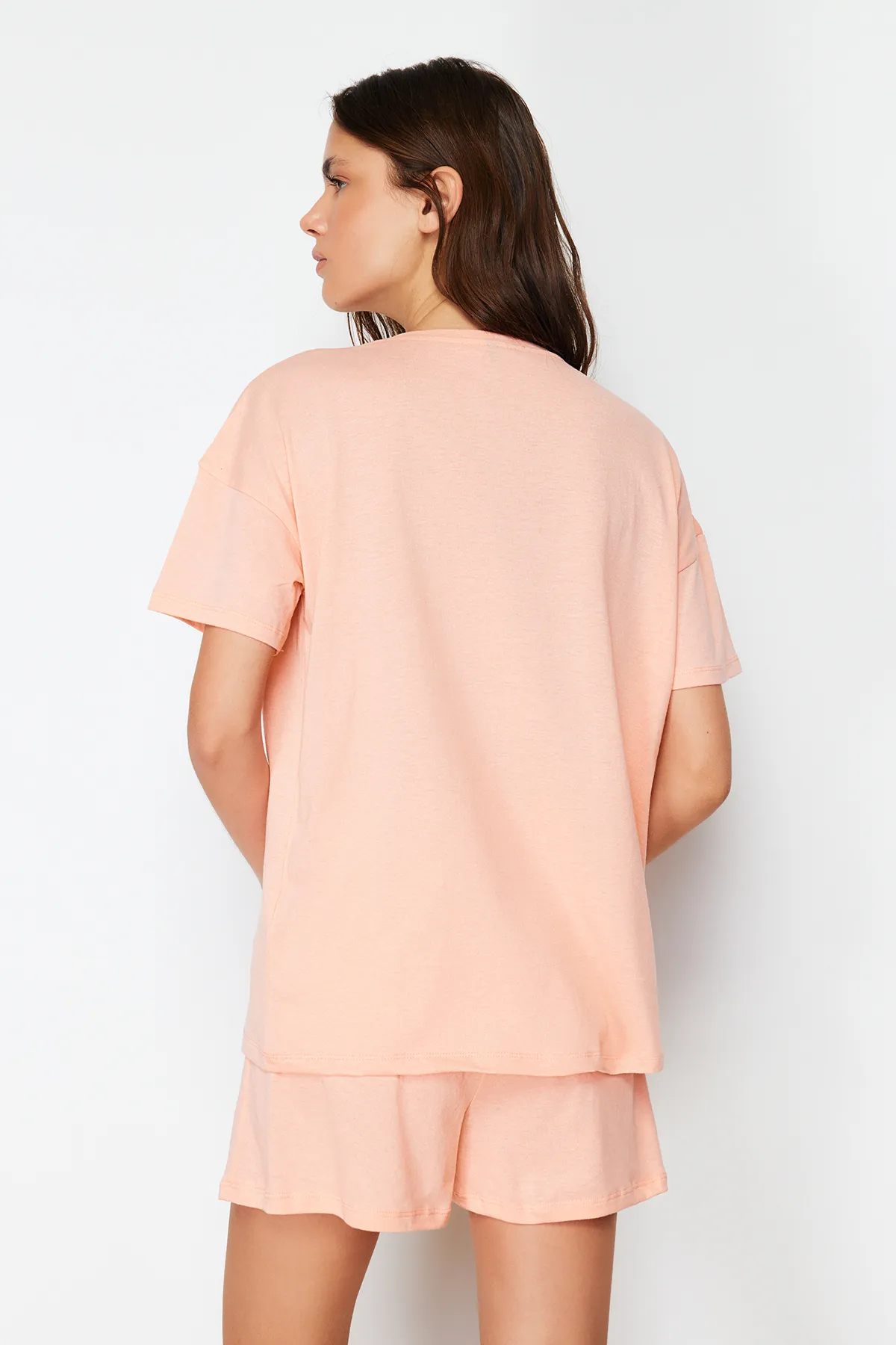 Trendyol Collection  Lachsfarbenes Strickpyjama-Set aus 100 % Baumwolle mit Katzenmuster THMSS24PT00093