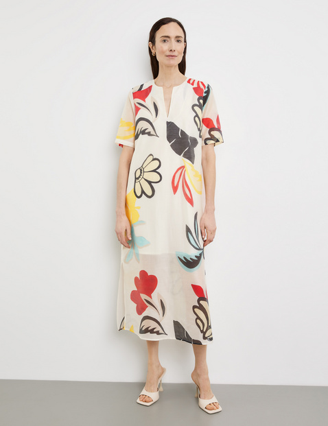 Fließendes Kleid mit Blumenprint