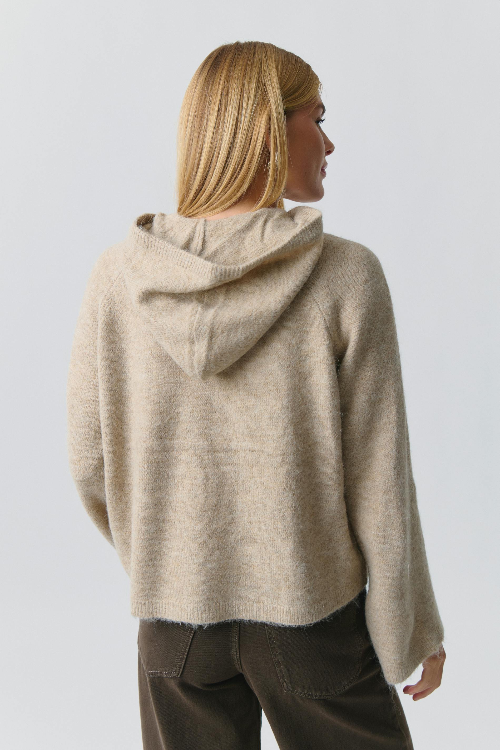 Knitted hoodie