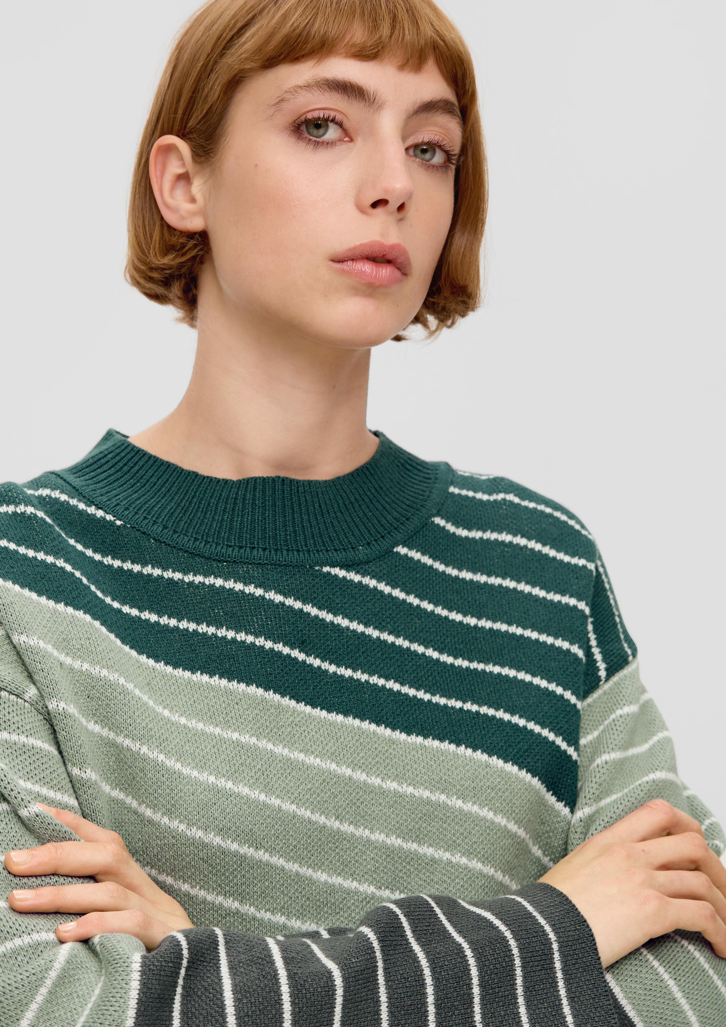 Strickpulli mit asymmetrischen Streifen  2134491-67X1