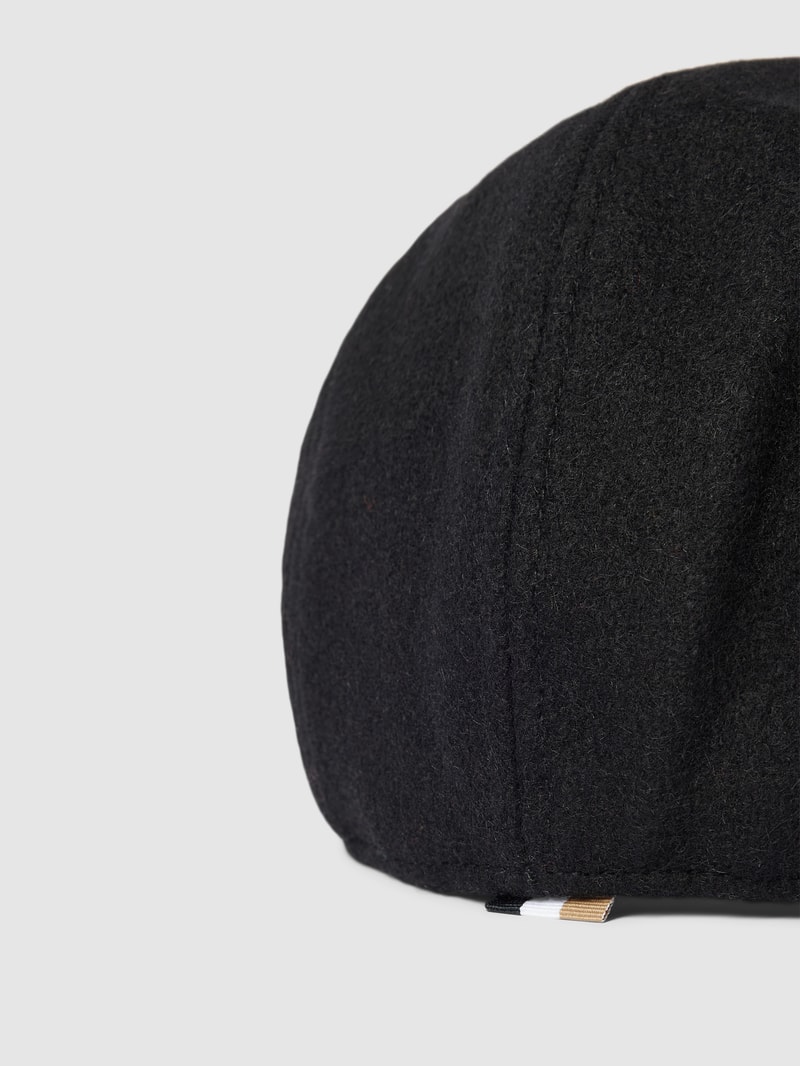 Schiebermütze im unifarbenen Design Modell 'Tray' in schwarz