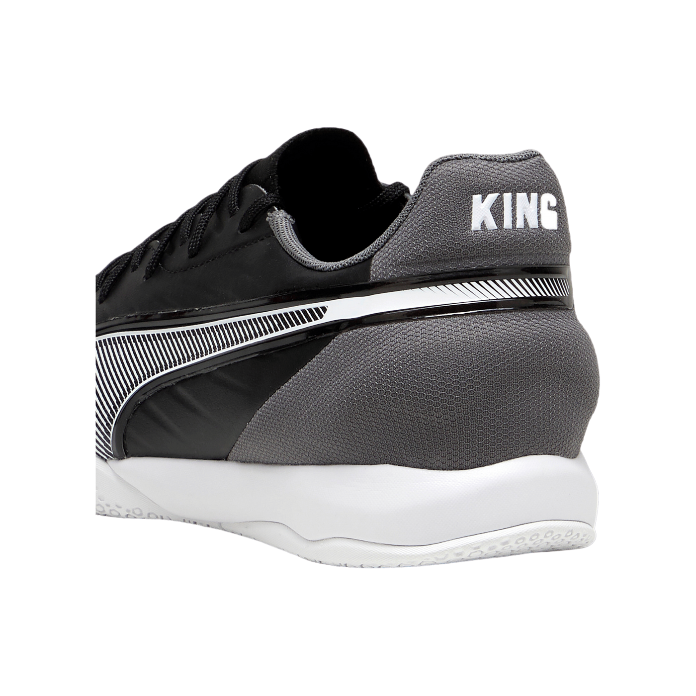 PUMA KING Match IN Schwarz F01
