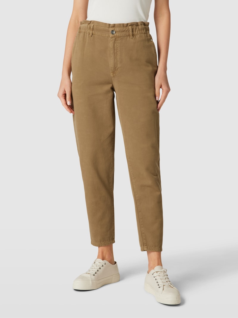 Jeans mit Eingrifftaschen in khaki