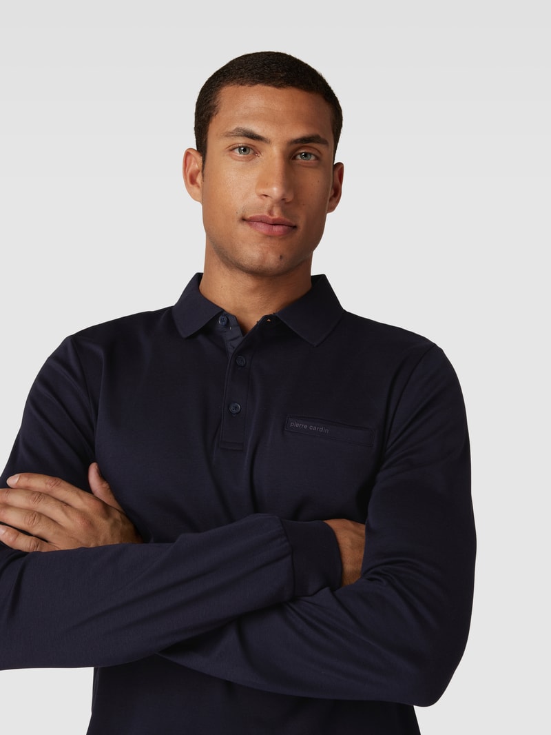 Longsleeve mit Polokragen und Brusttasche in marineblau