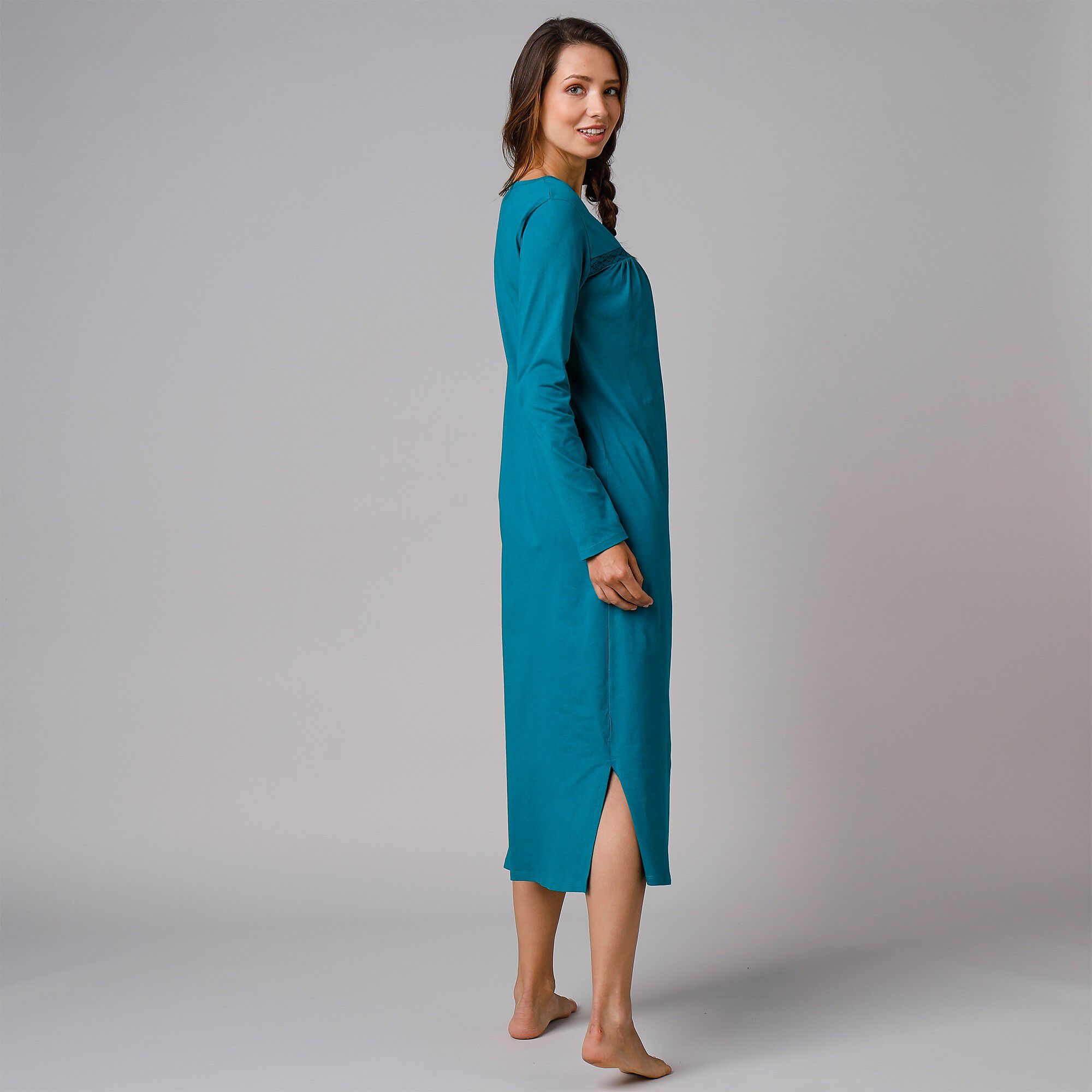 Chemise de nuit longue manches longues unie