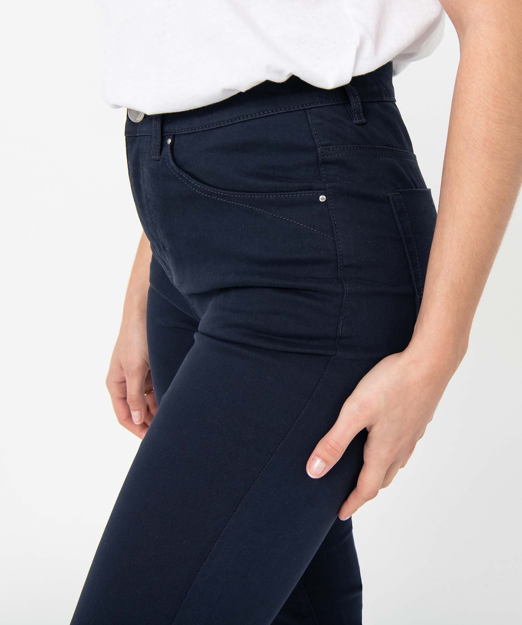 Pantalon femme coupe Regular taille normale - L26 marine | GEMO