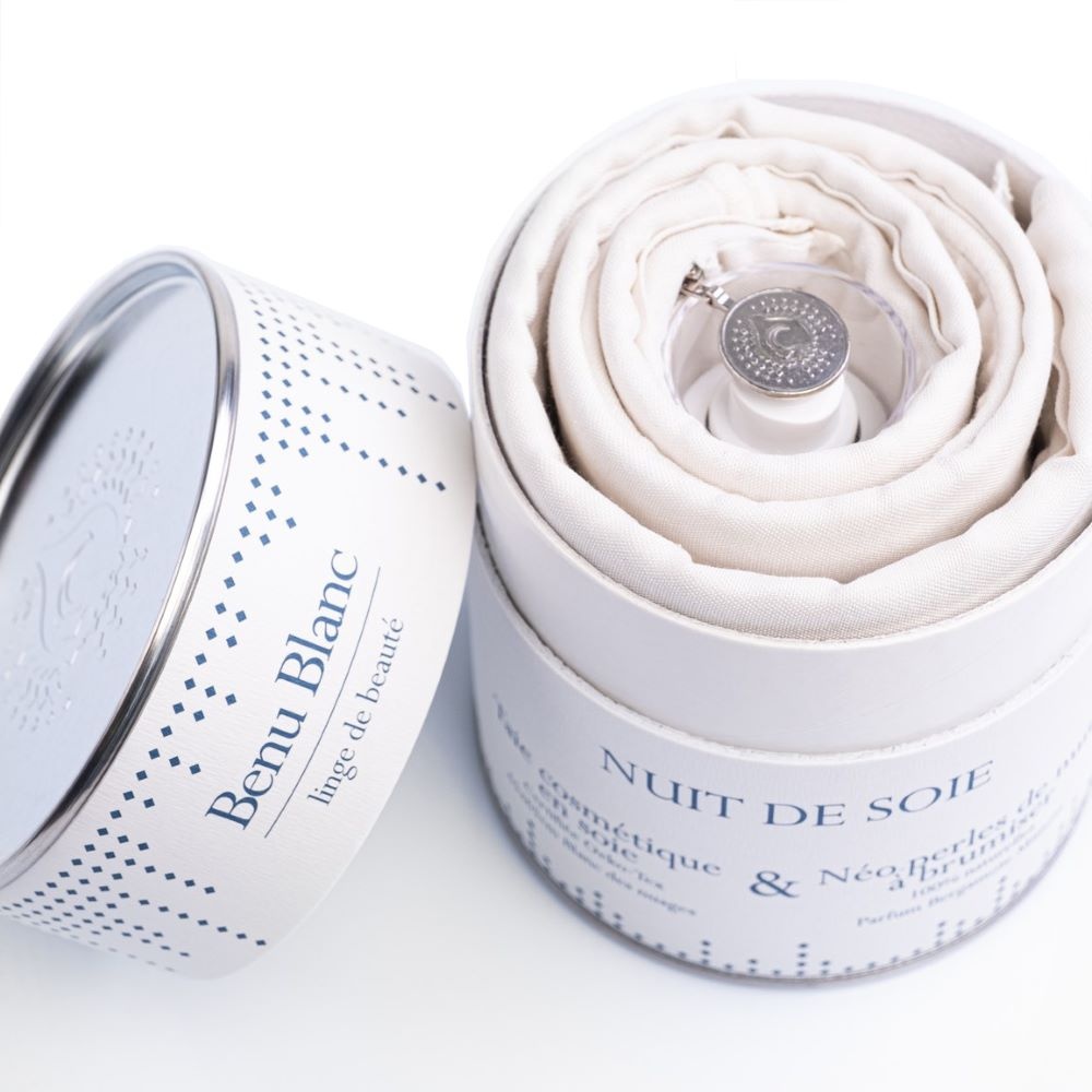 benu blanc Nuit de Soie, le rituel beauté et bien-être de la nuit Taie d'oreiller 100% pure soie et brumede soins  naturelle