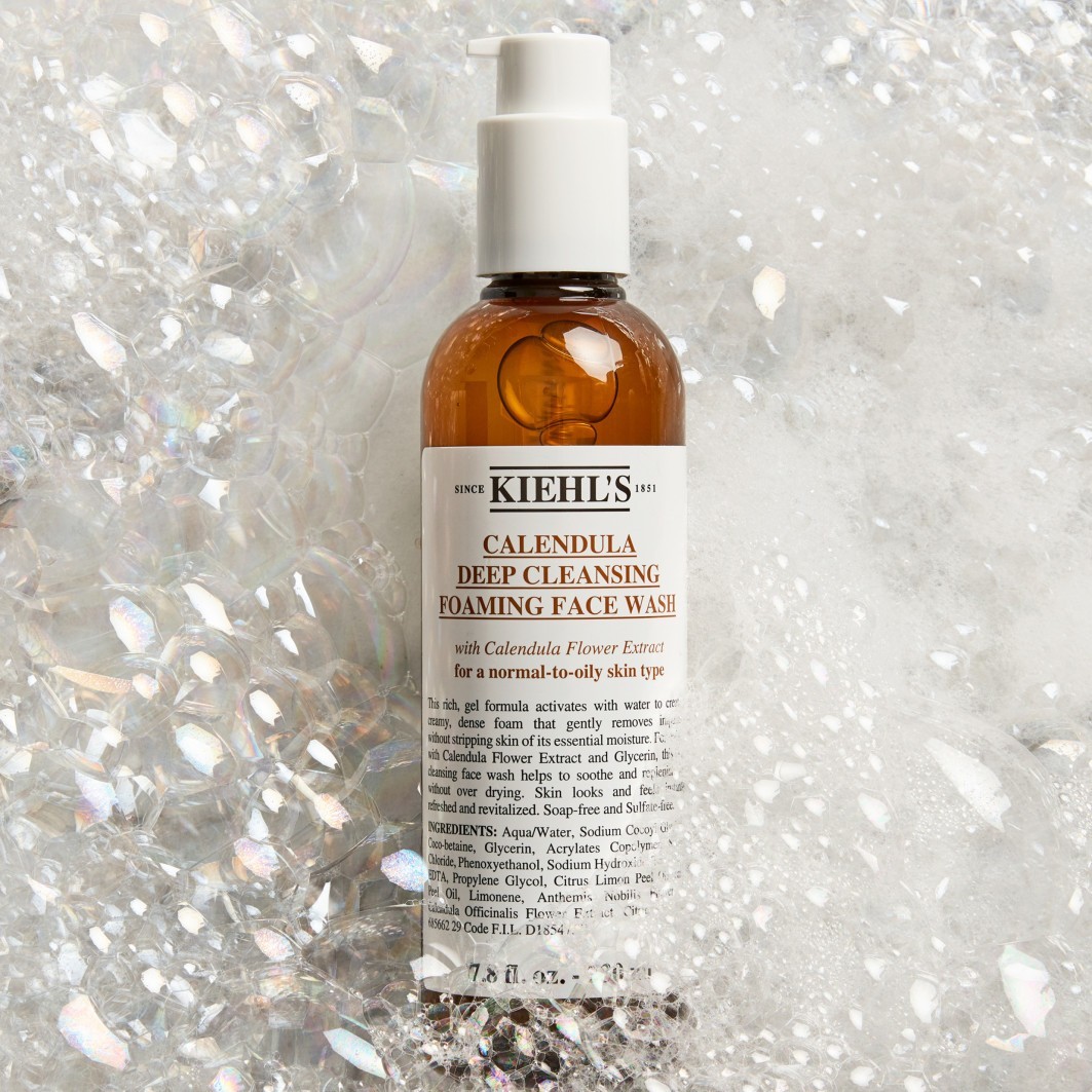 Deep Cleansing Foaming Face Wash