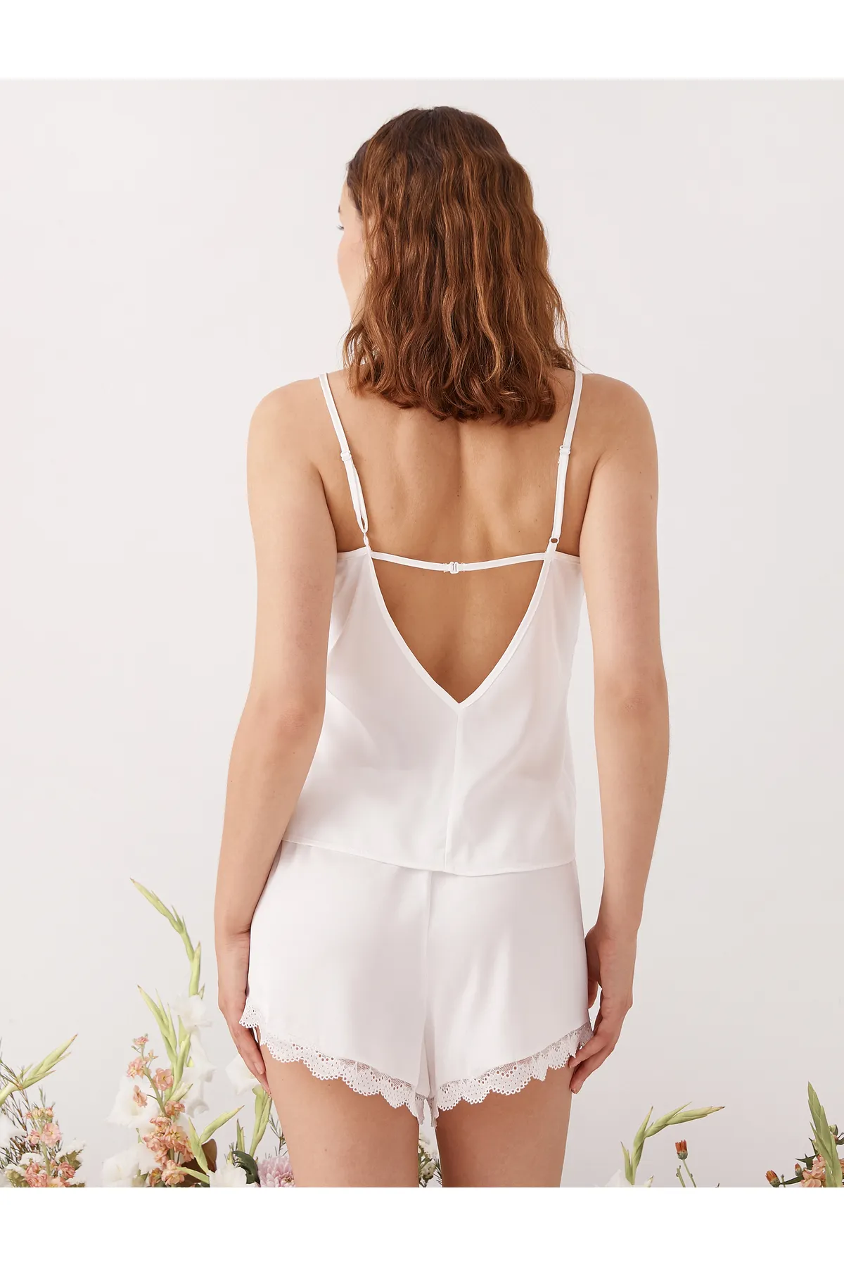 Koton  Spitzen-Satin-Unterhemd, Braut-Träger mit V-Ausschnitt
