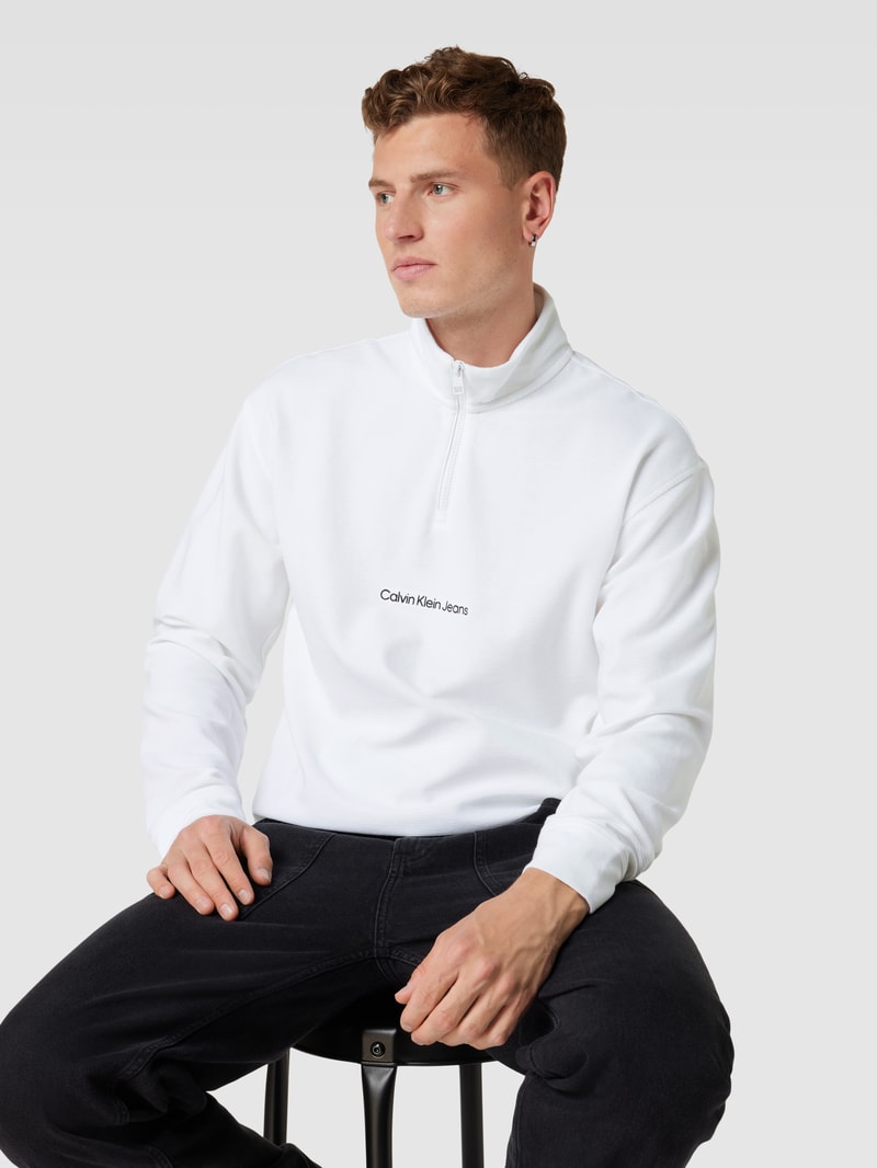 Longsleeve mit Stehkragen in weiss