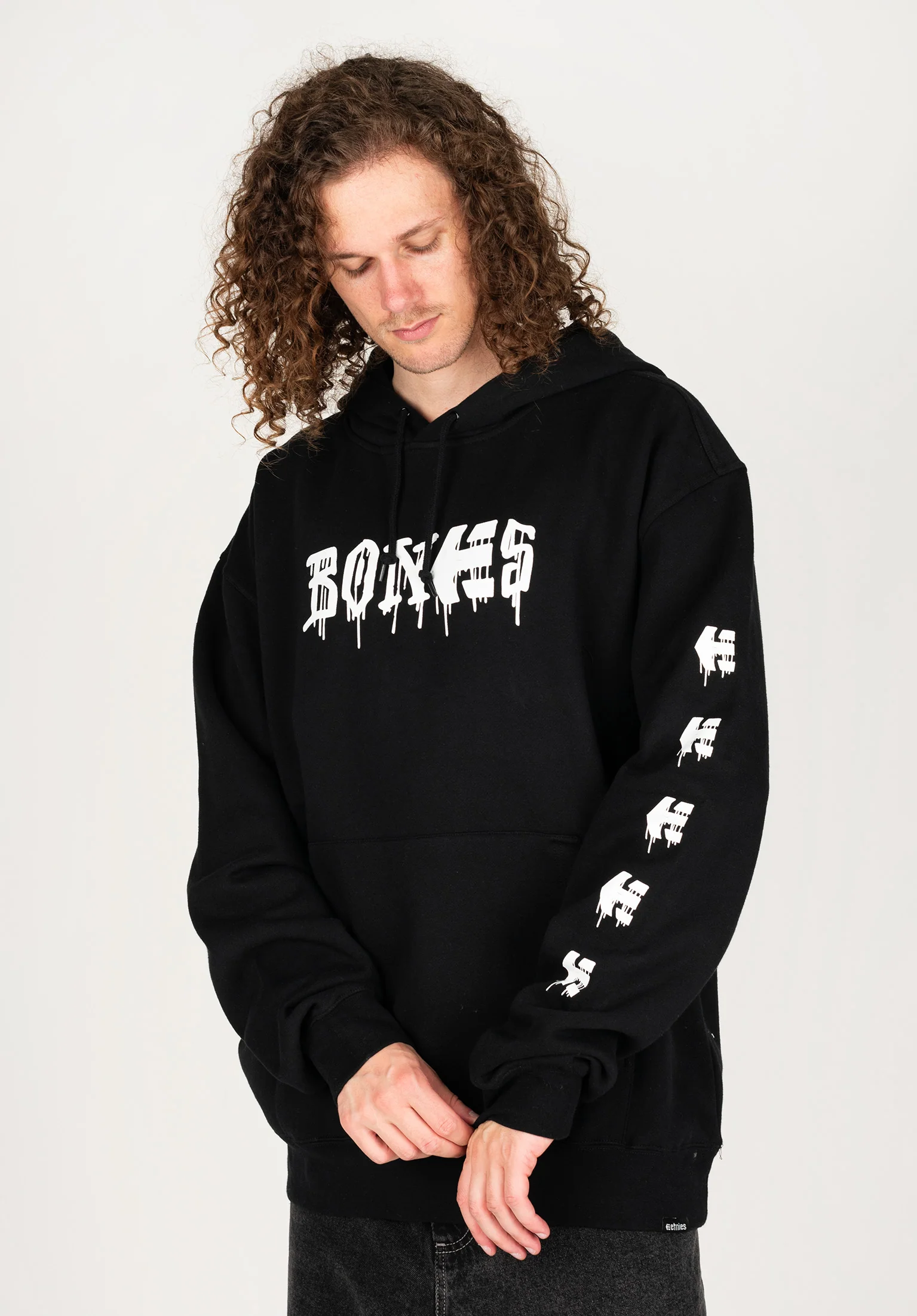 x Bones