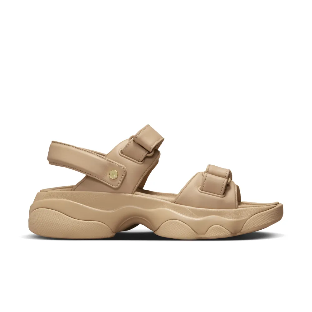 NIKE JORDAN Deja FN5036-200 / braun