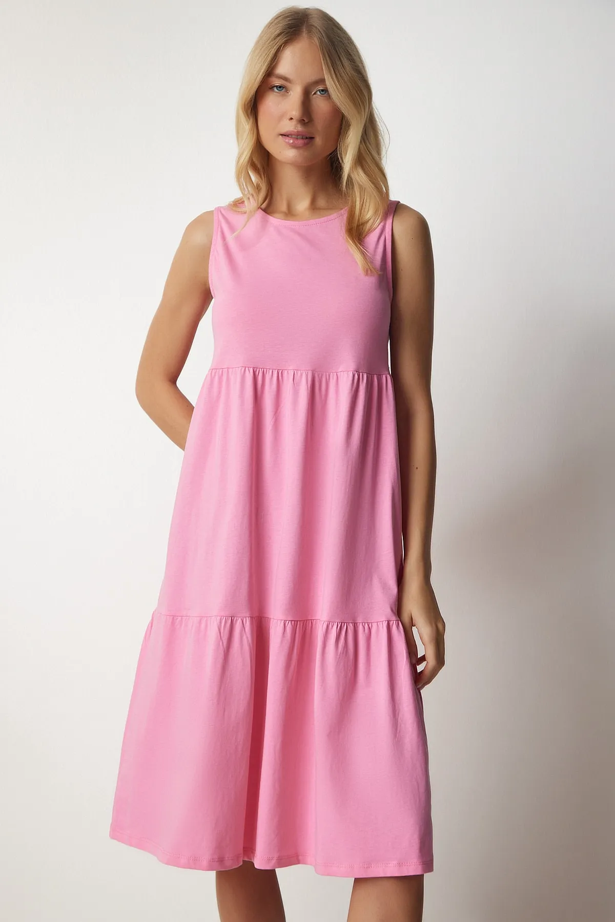 Happiness İstanbul  Hellrosa ärmelloses Volant-Strickkleid für Damen CR00412