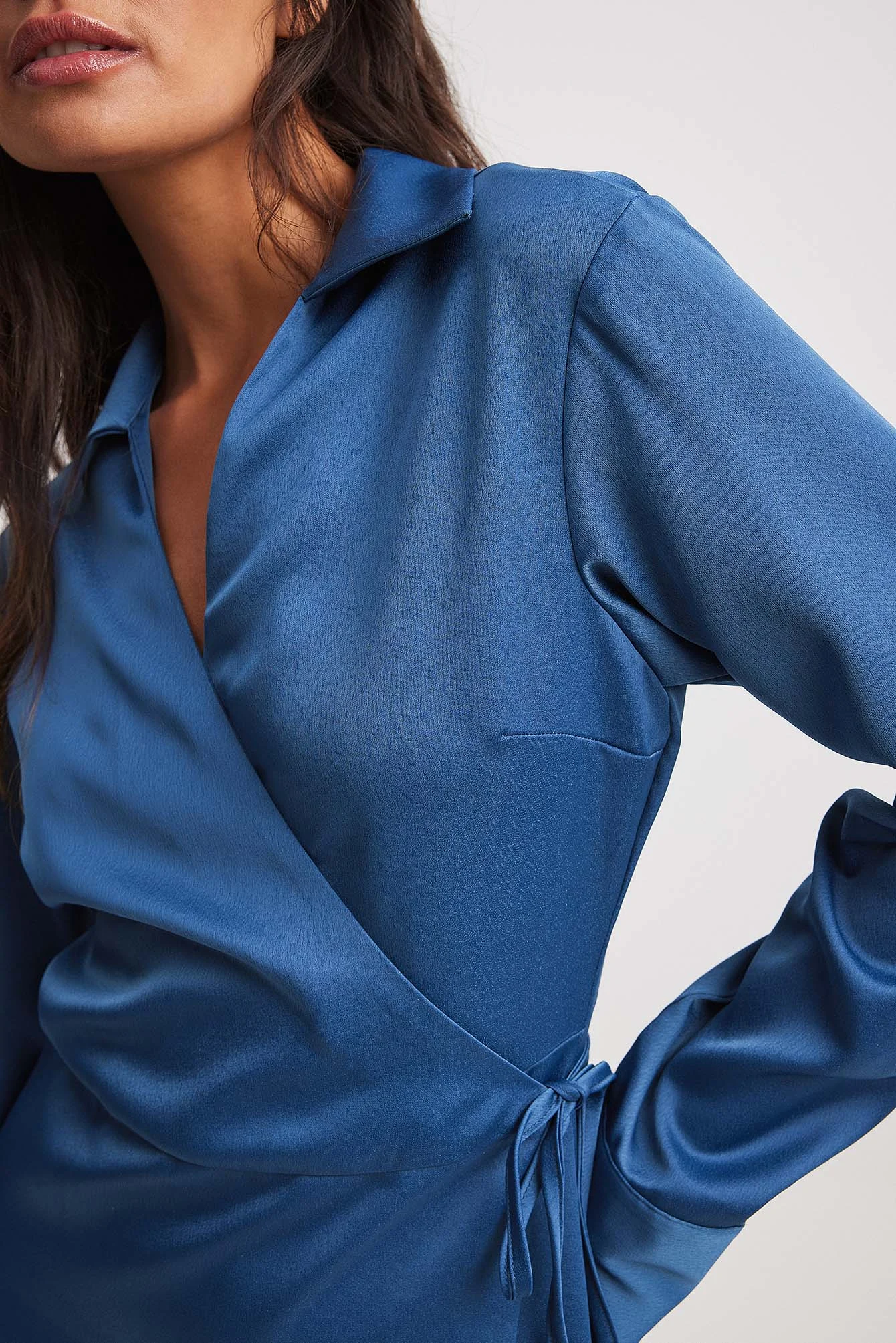 Mini-Shirt-Kleid mit Taillenschnürung