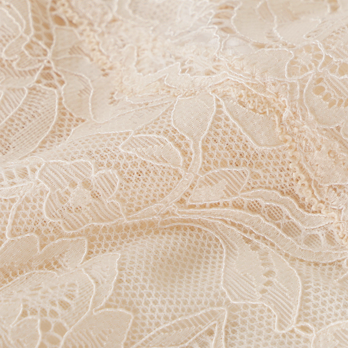 3 Damen Strings aus floraler Spitze