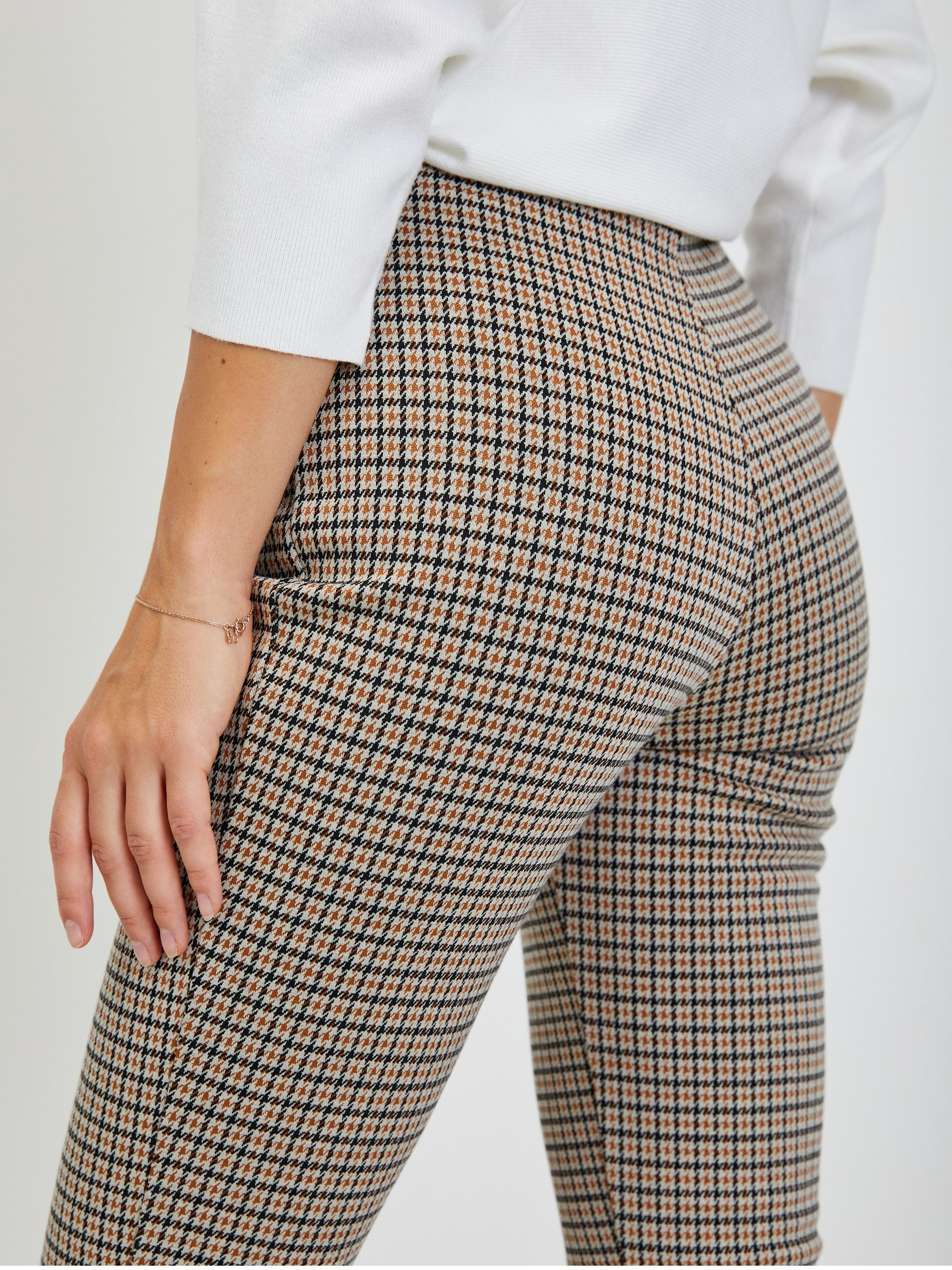 Beige gemusterte Damenhose ORSAY