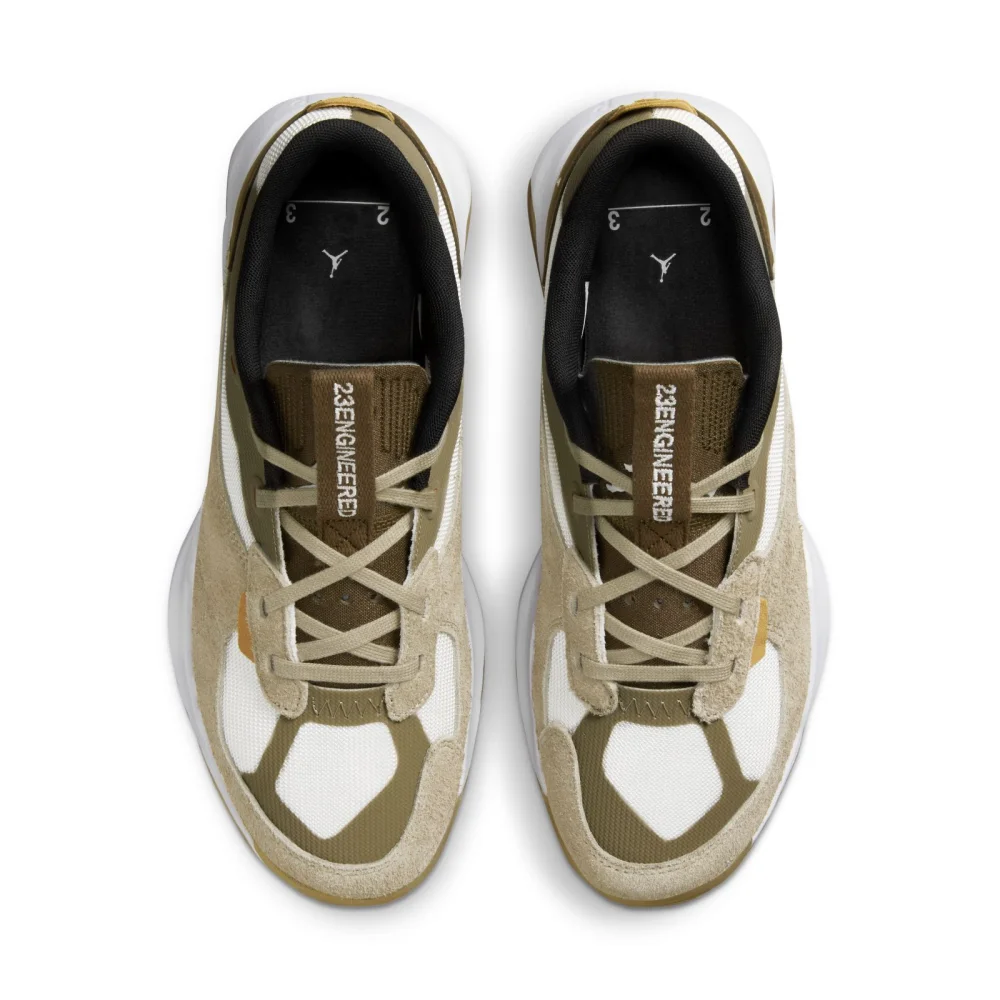 NIKE JORDAN Air 200E DC9836-200 / braun