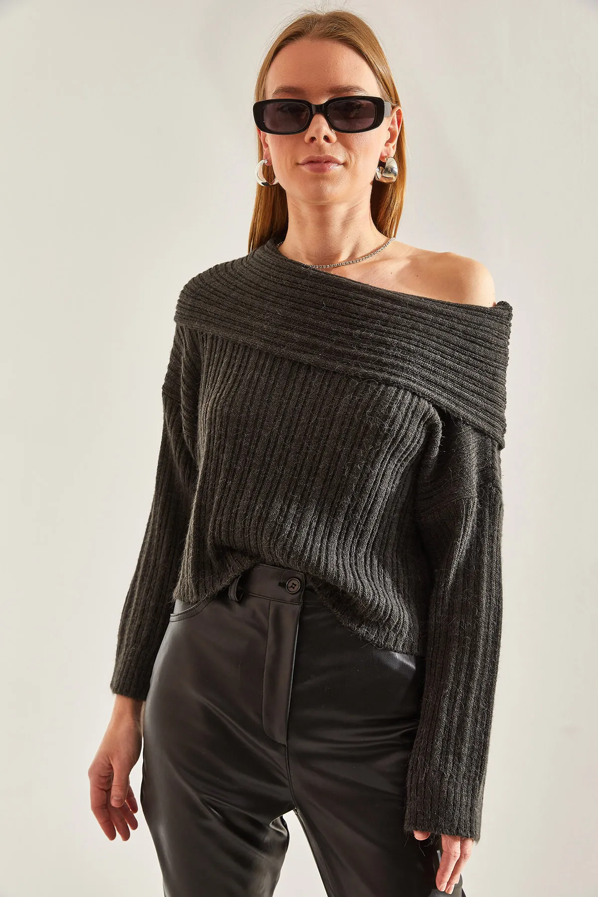 Bianco Lucci  Damenpullover mit Rüschenkragen