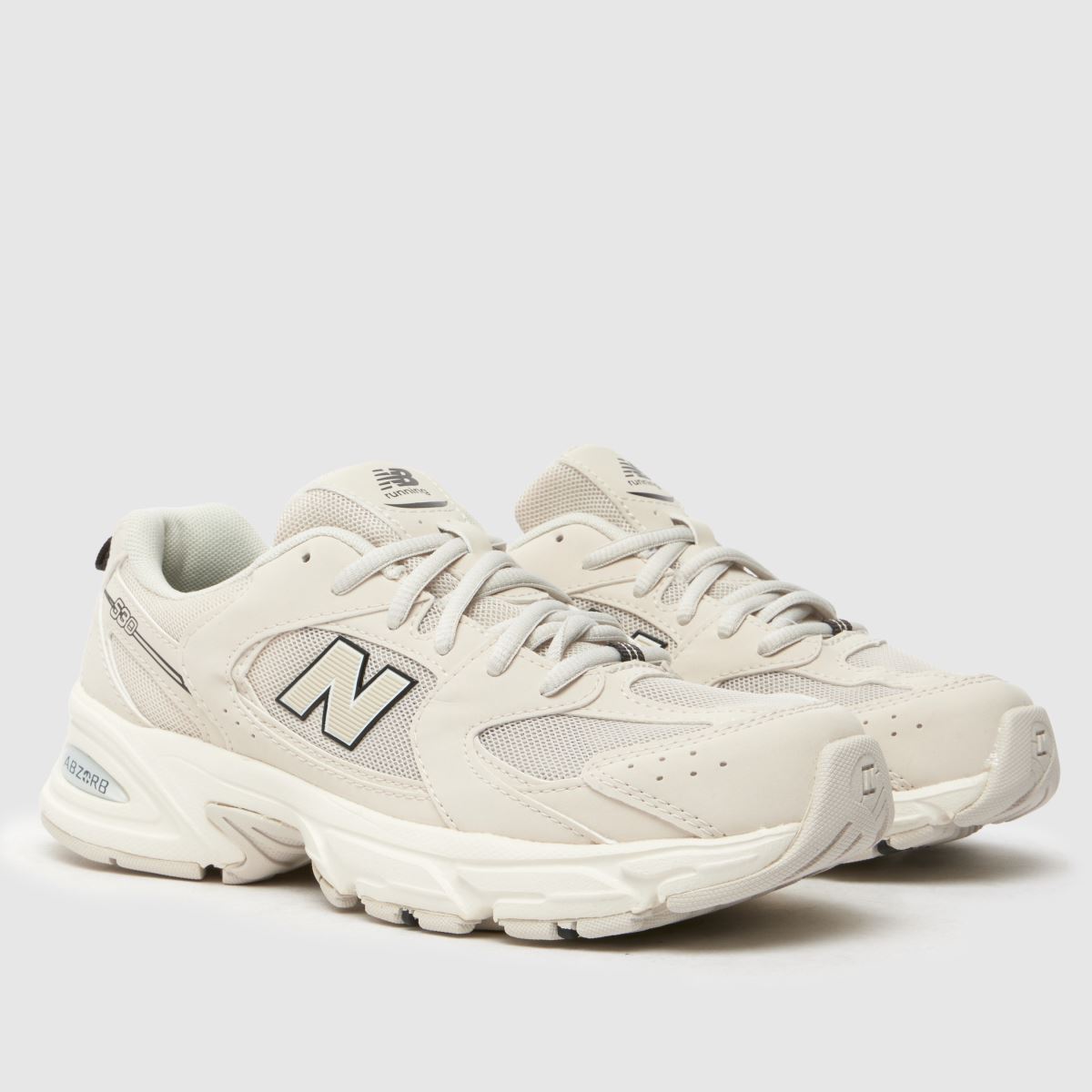 New Balance 530 Youth träningsskor i benvitt