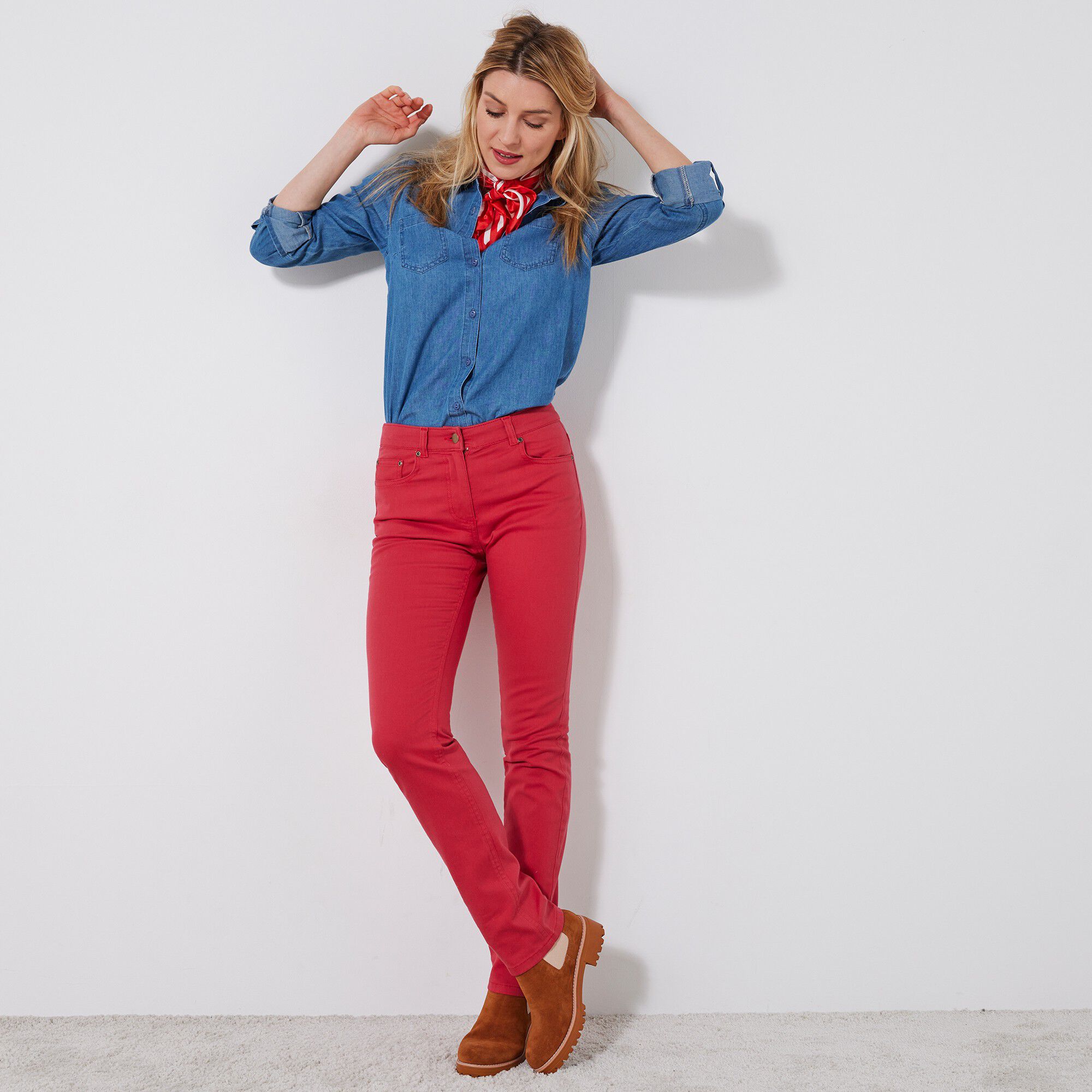 Pantalon droit stretch uni