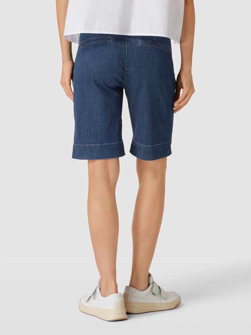 Jeansshorts mit fixierten Beinumschlägen in dunkelblau