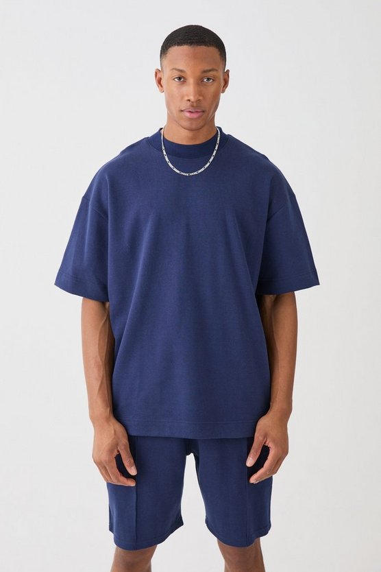 Oversize T-Shirt & Shorts