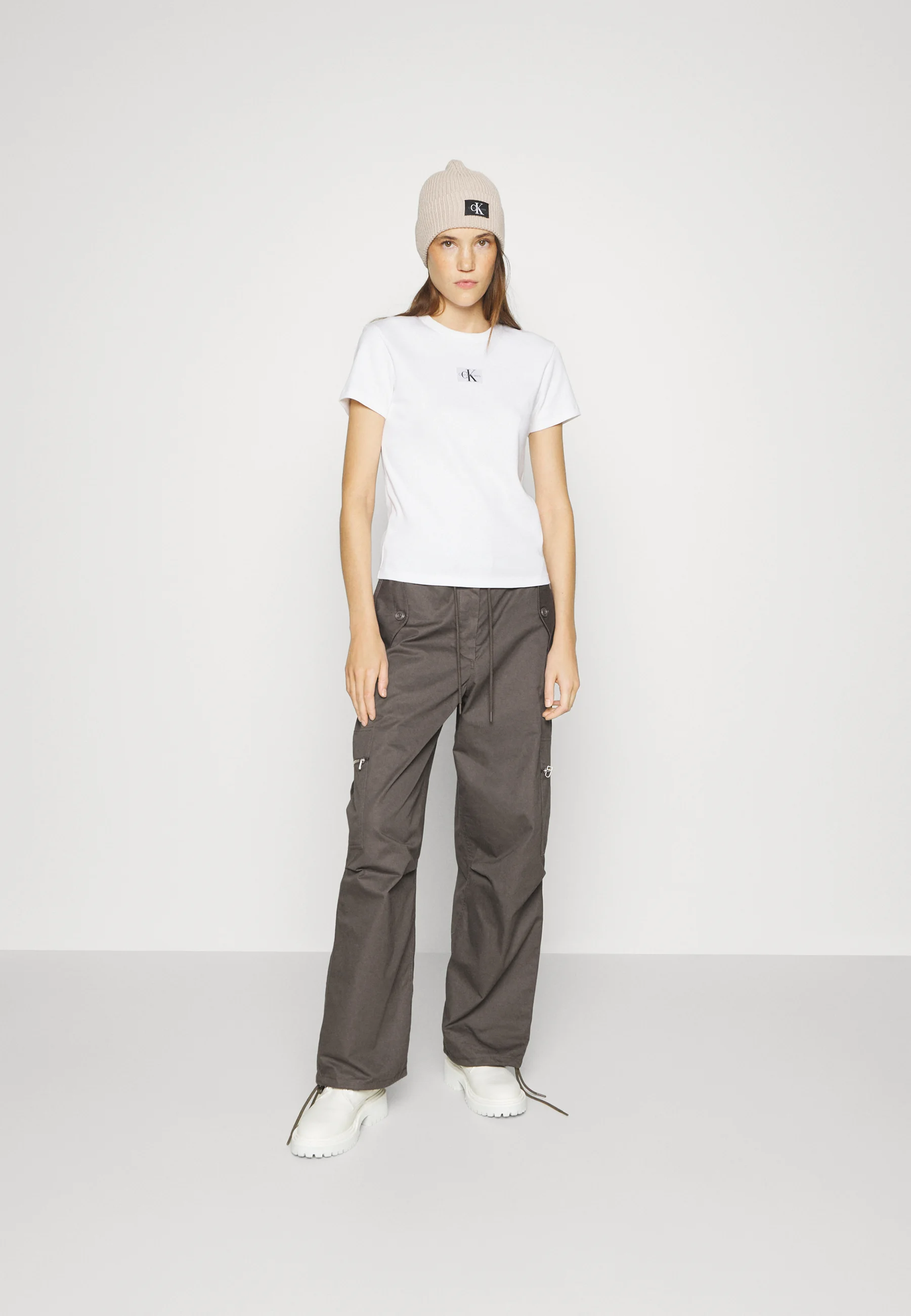 Calvin Klein Jeans REGULAR TEE - Camiseta básica