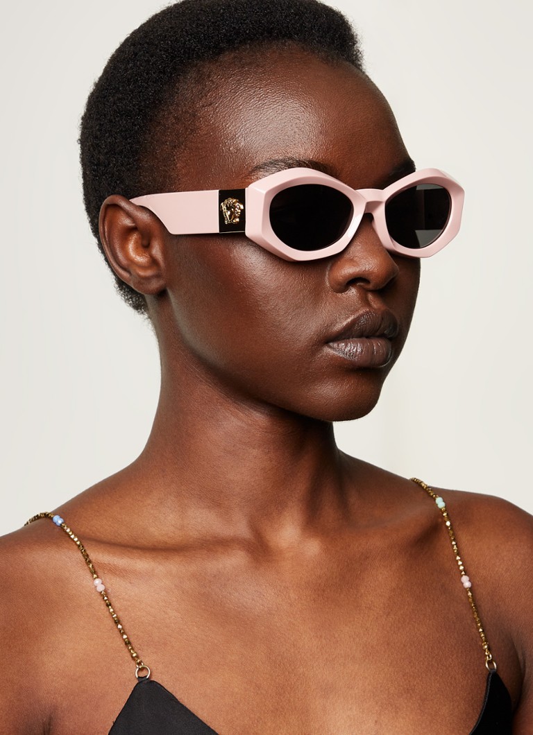 Versace Retro saulesbrilles VE4466U