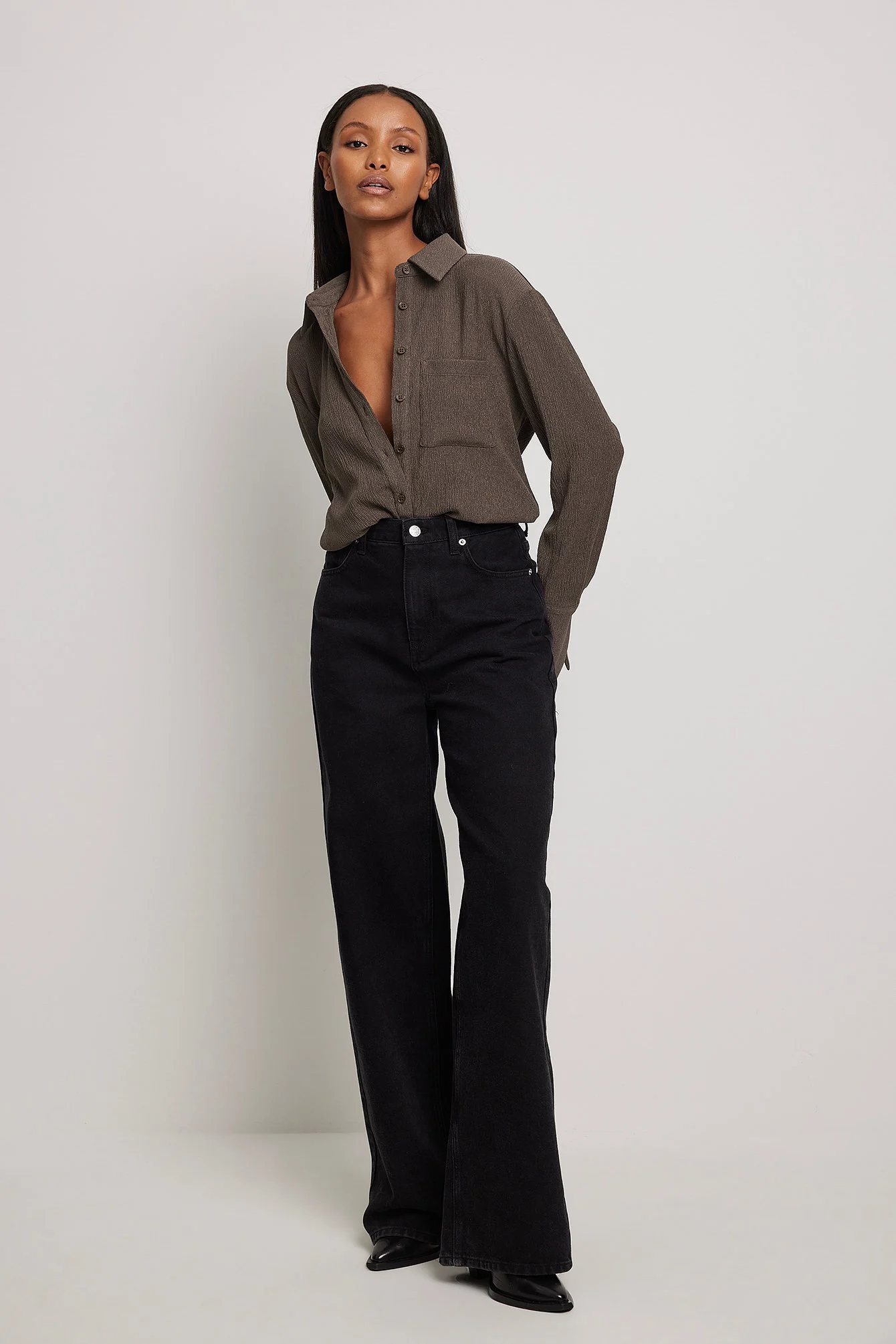 Strukturierte Hemdbluse mit langen Ärmeln und Taschen