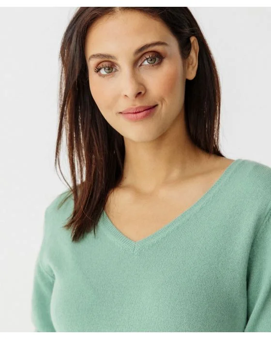 Pull col V en pur cachemire