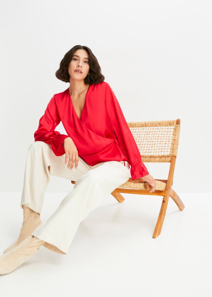 Satin-Wickelbluse