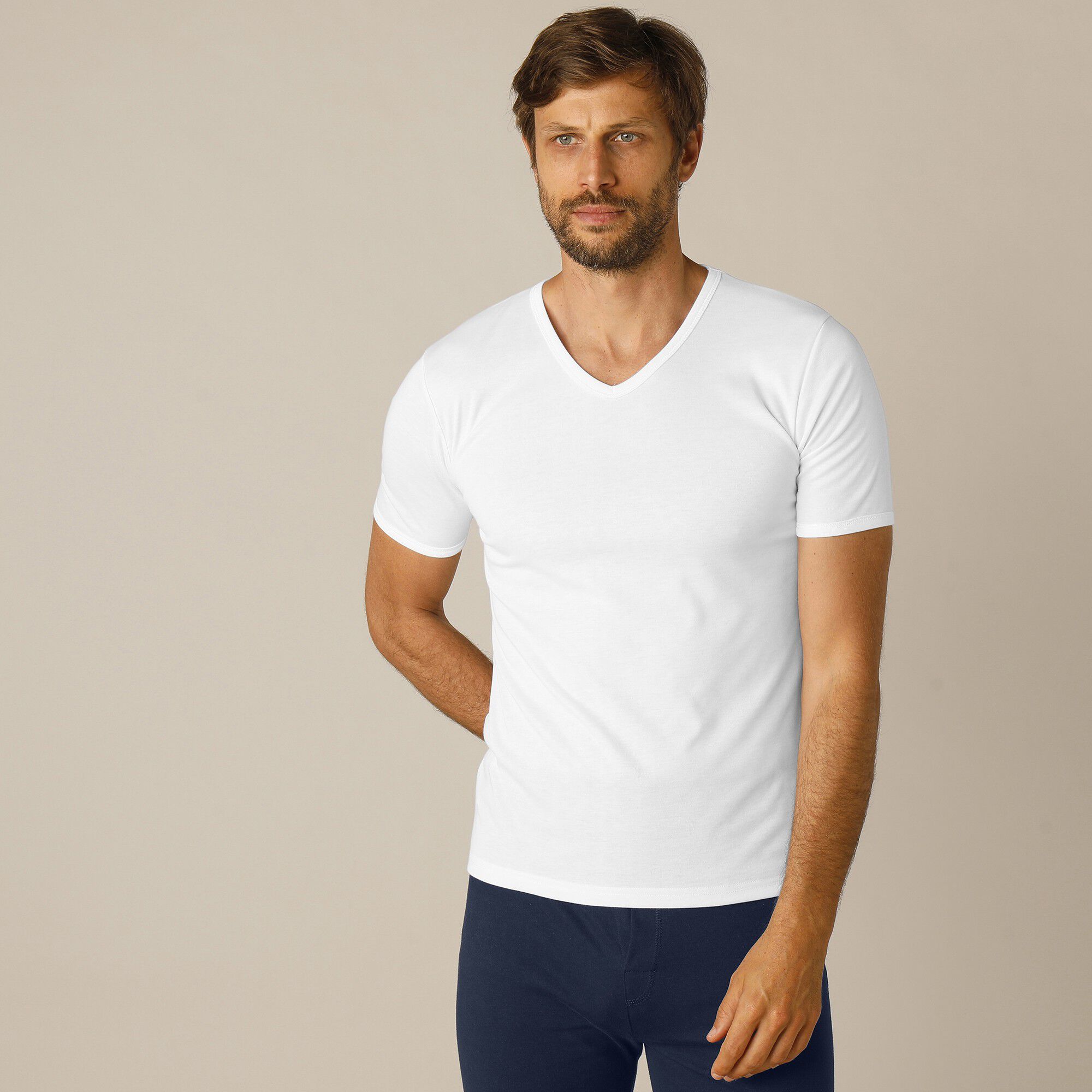 Tee-shirt sous-vêtement homme col V manches courtes polyester